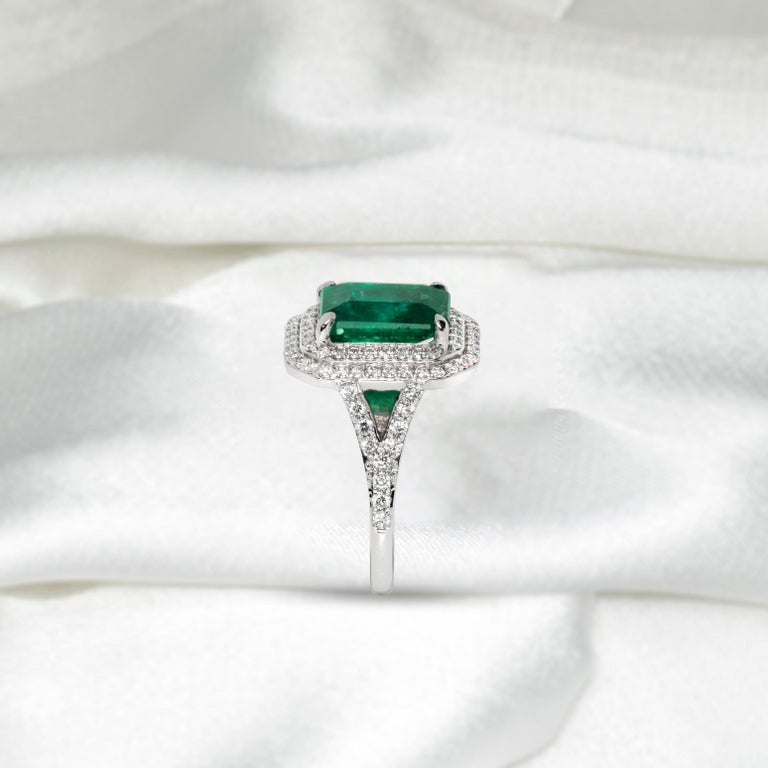 IGI 18K 4.01 Ct Emerald Diamond Antique Art Deco Style Engagement Ring For Sale 1
