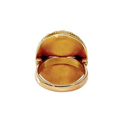 18k 5.85 Carat Amethyst Cocktail Ring
