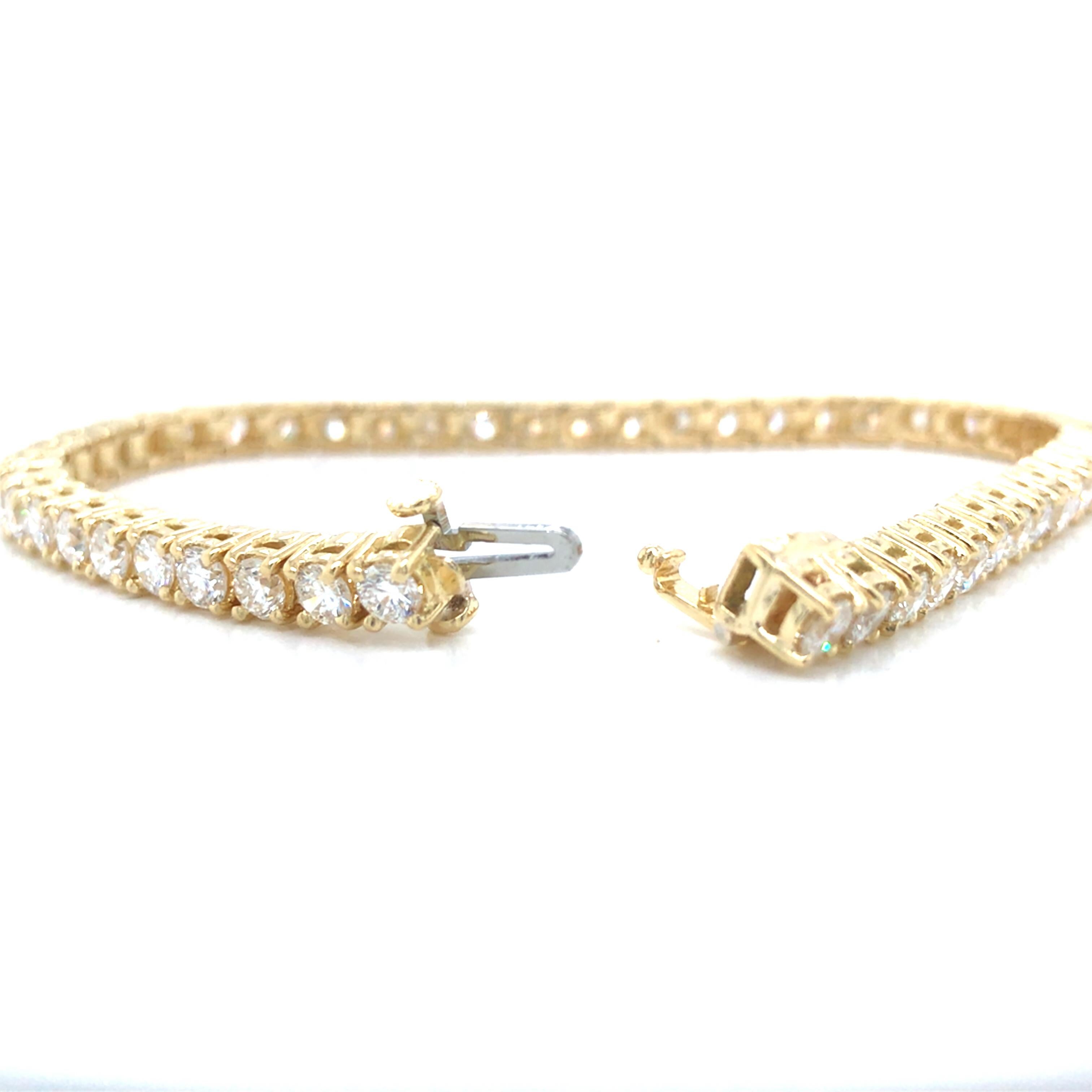 Women's 18K 6.18 Carat Diamond Tennis Bracelet Yellow Gold For Sale