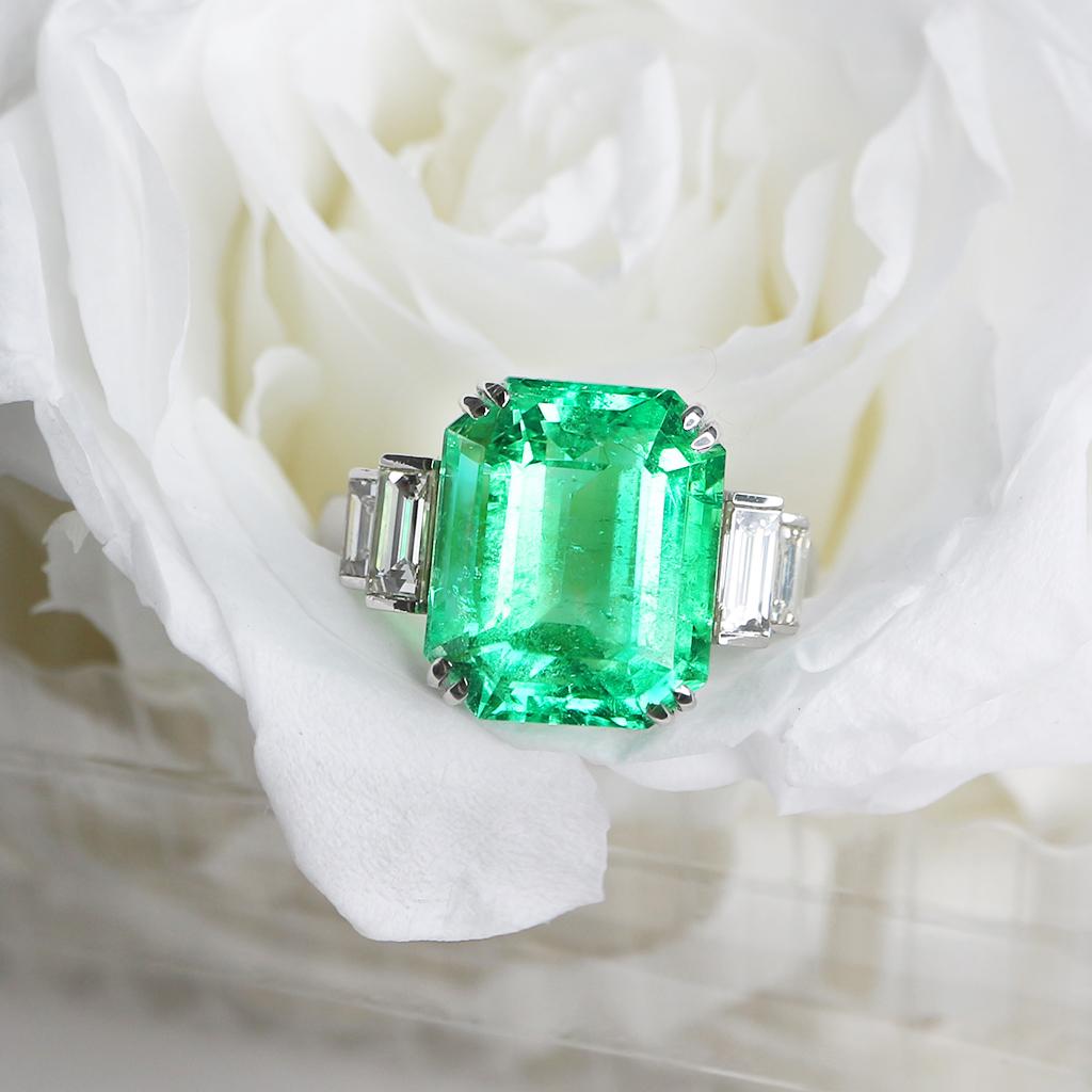 Women's or Men's GRS 18K 7.34 Ct Colombia Emerald&Diamond Antique Art Deco Engagement Ring For Sale
