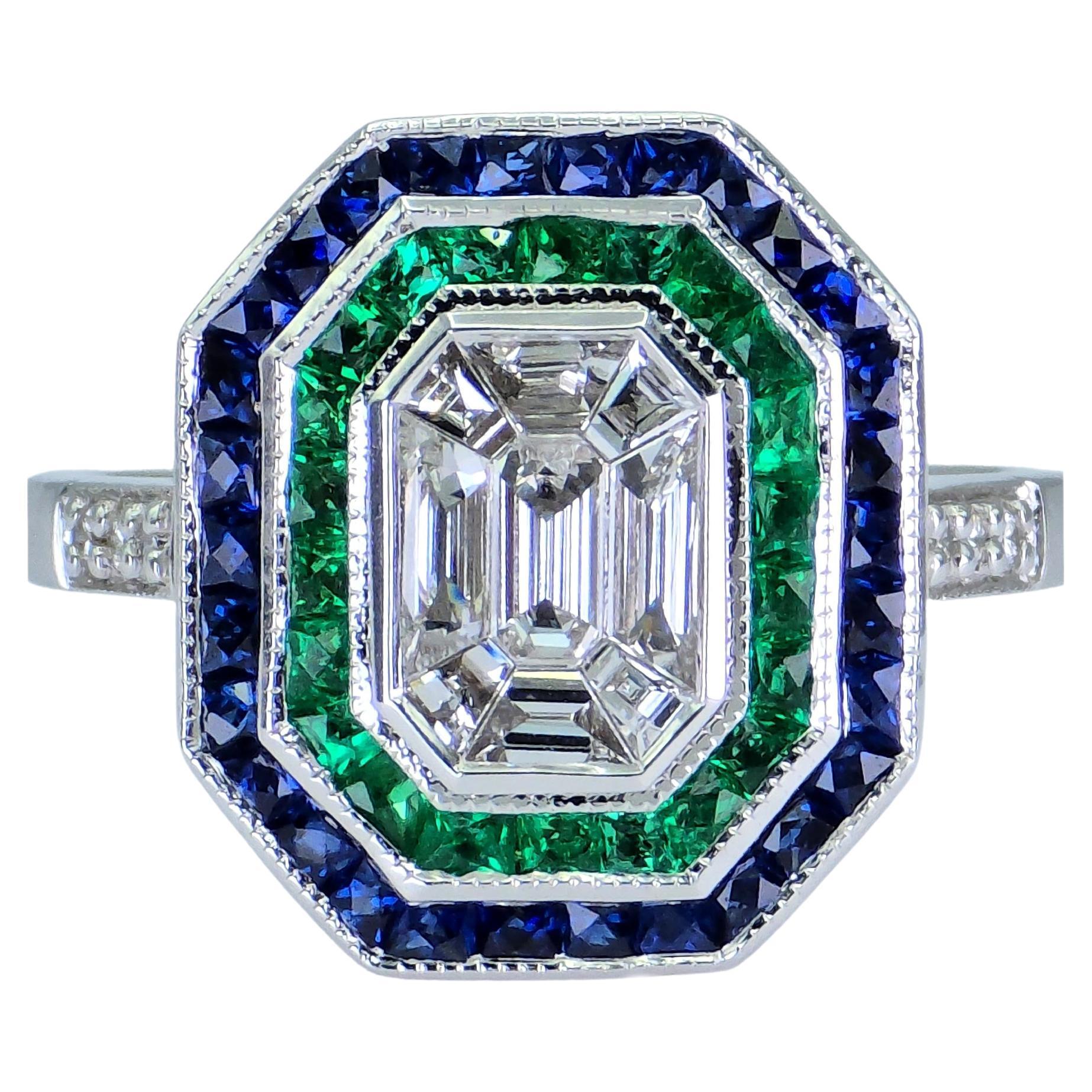 Anello 18K 750 Illusione a forma di smeraldo Nature Round VVS Diamond Sapphire Emerald Ring in vendita