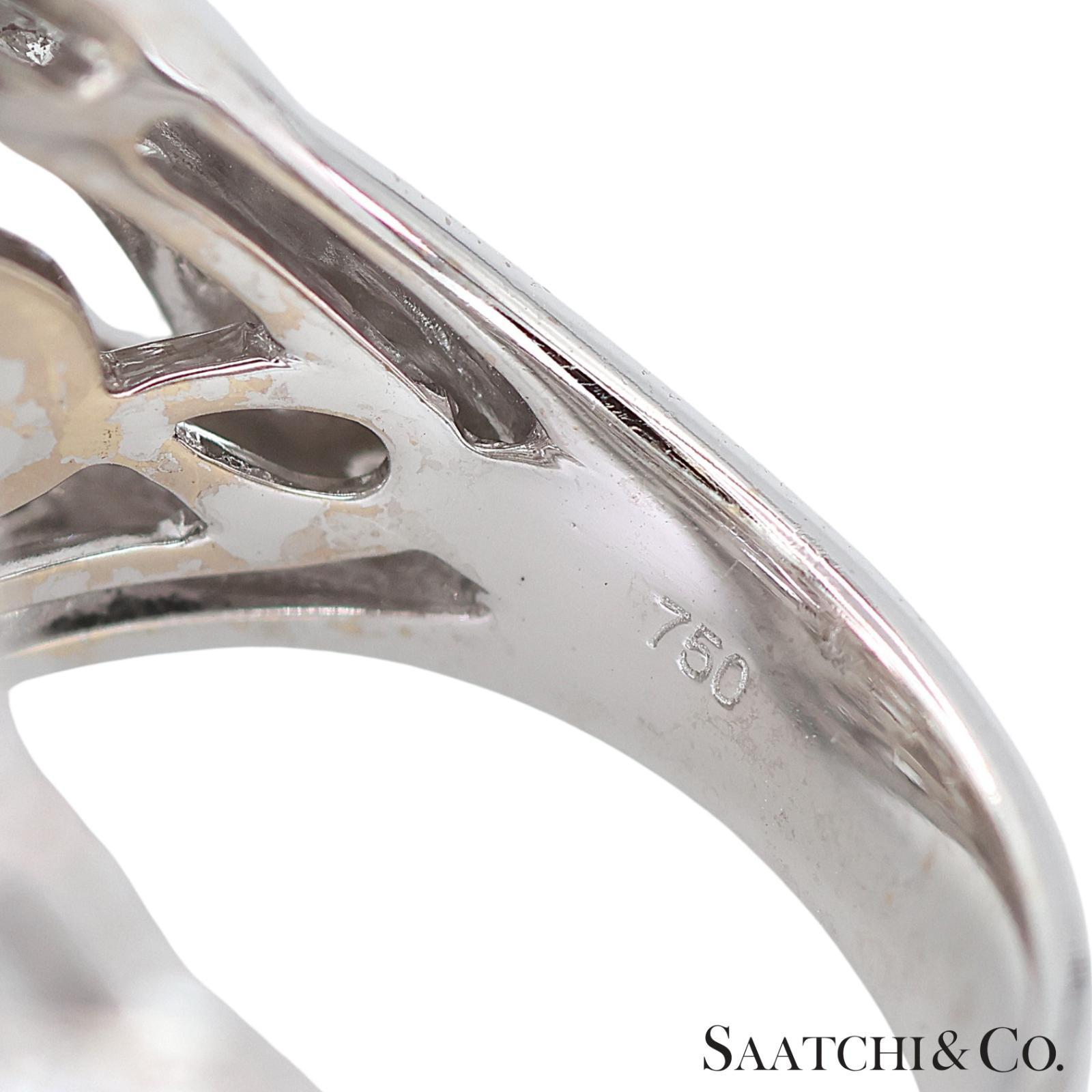 Anillo de Cóctel de Diamantes Naturales 18k 750 en venta 2