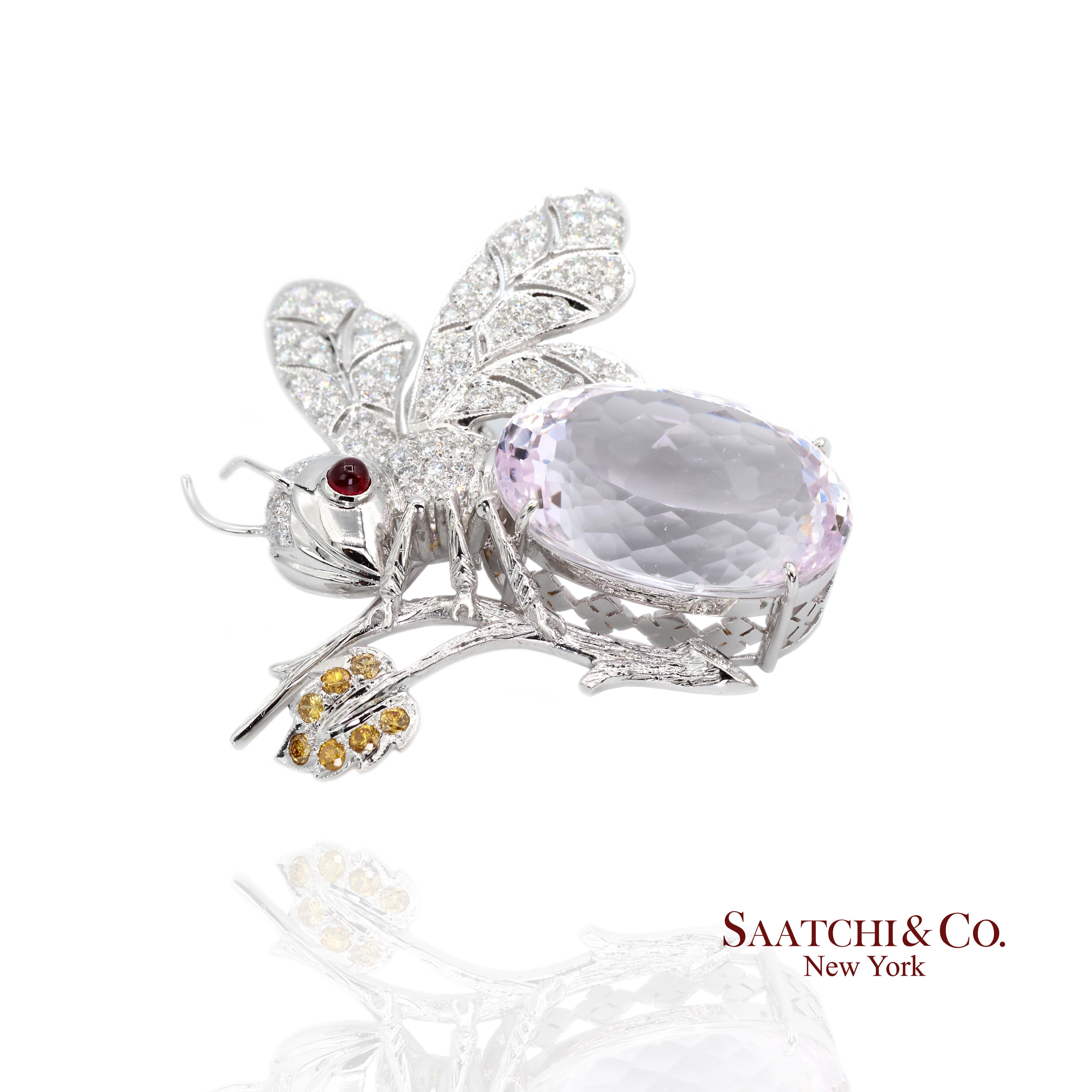 Contemporain 18K 750 Diamant blanc naturel avec Kunzite pierre A Stone  Épingle/Broche/Pendentif en vente