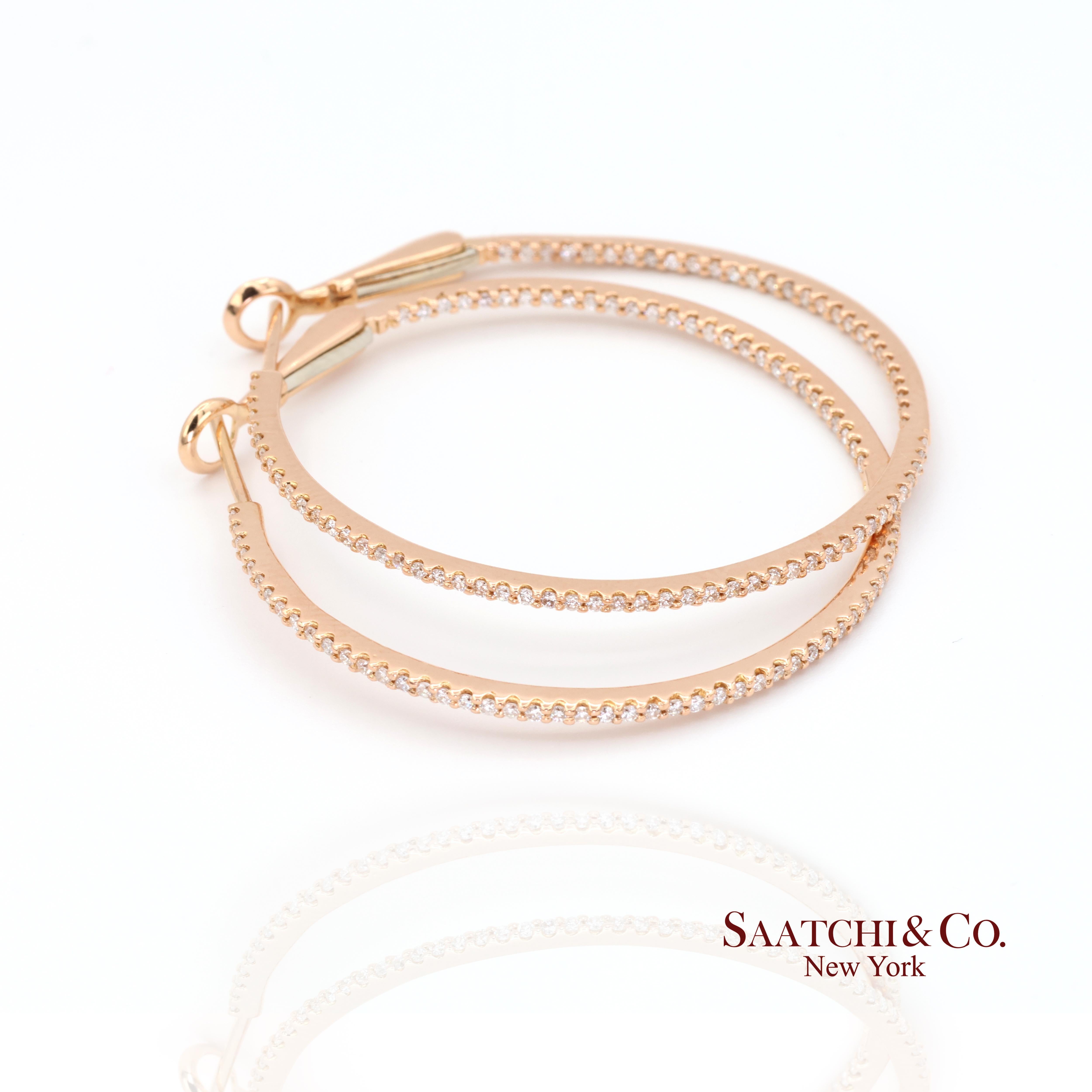 Contemporary 18k 750 Rose Gold Natural Diamond Hoop Earrings For Sale