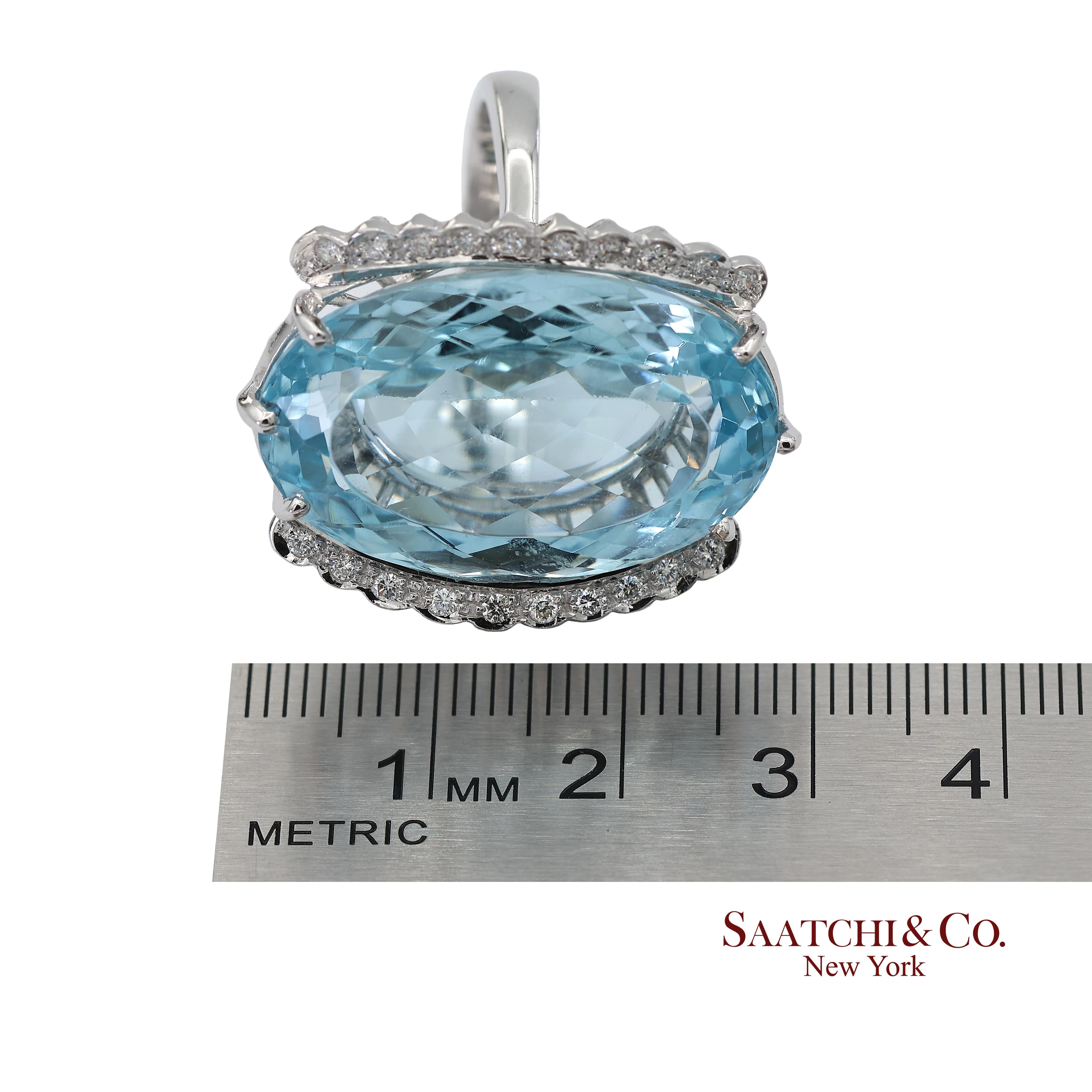 18K 750 Massiv Vintage Weißgold Natürlicher Diamant und Blauer Topas Ring im Angebot 5