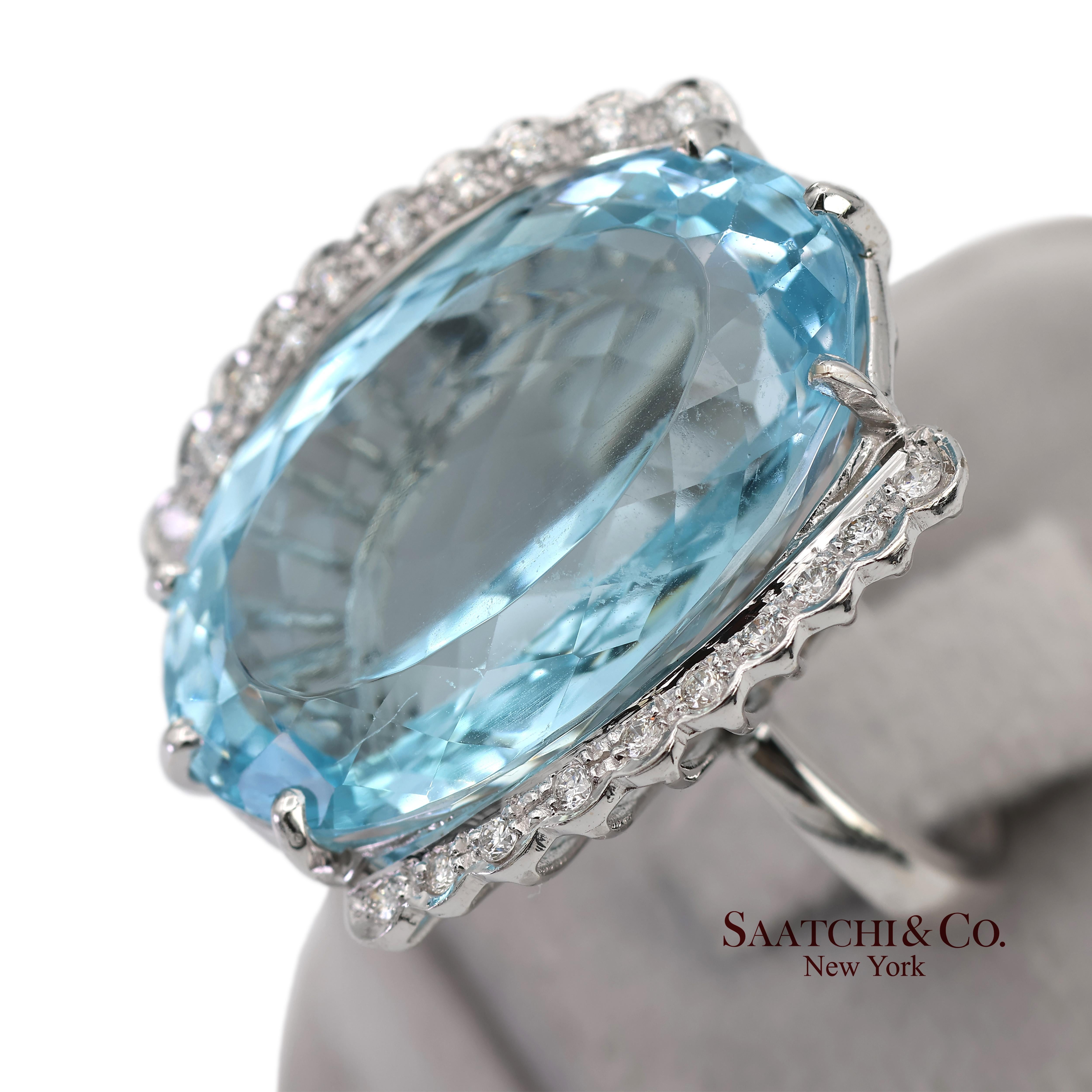 18K 750 Massiv Vintage Weißgold Natürlicher Diamant und Blauer Topas Ring für Damen oder Herren im Angebot