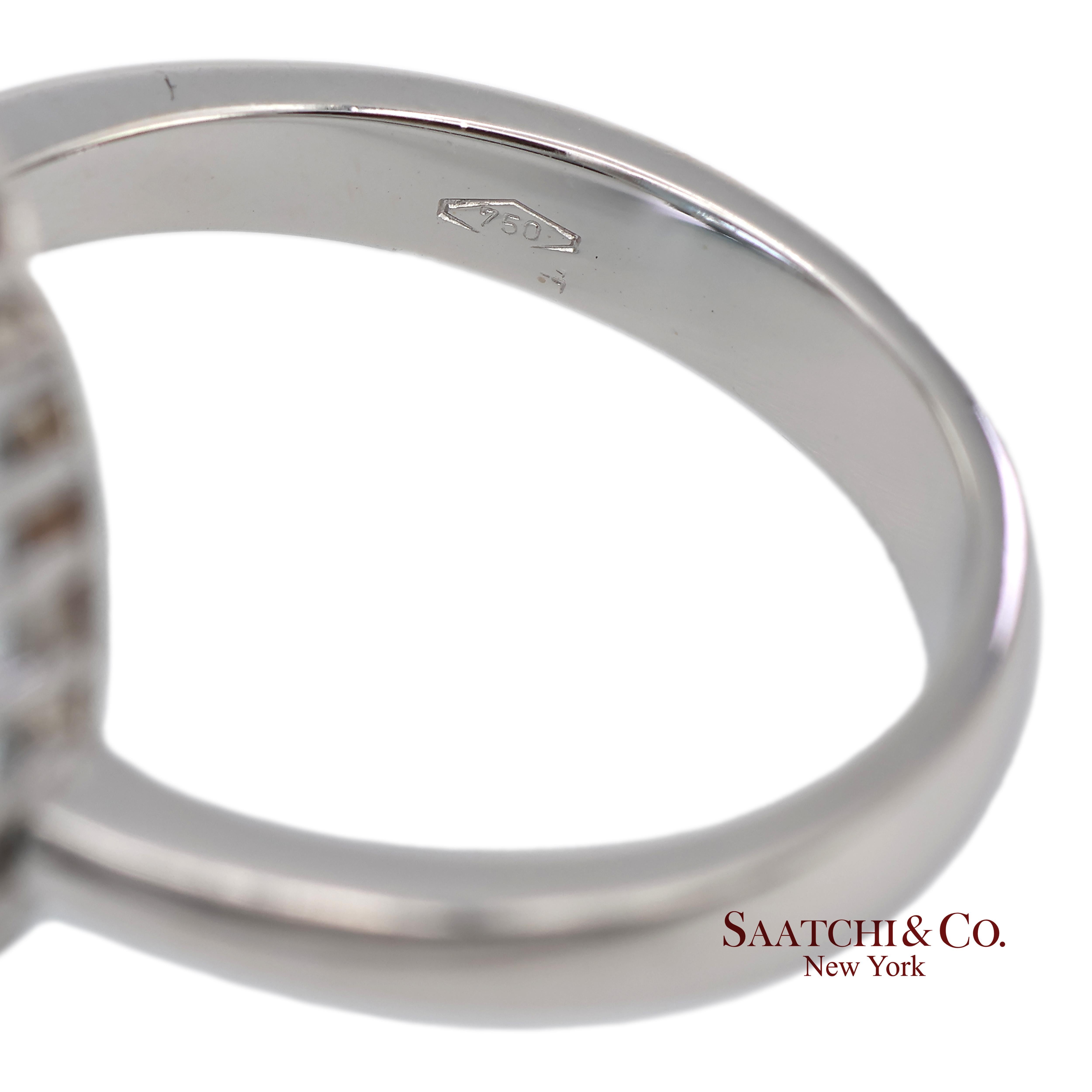 18K 750 Massiv Vintage Weißgold Natürlicher Diamant und Blauer Topas Ring im Angebot 2