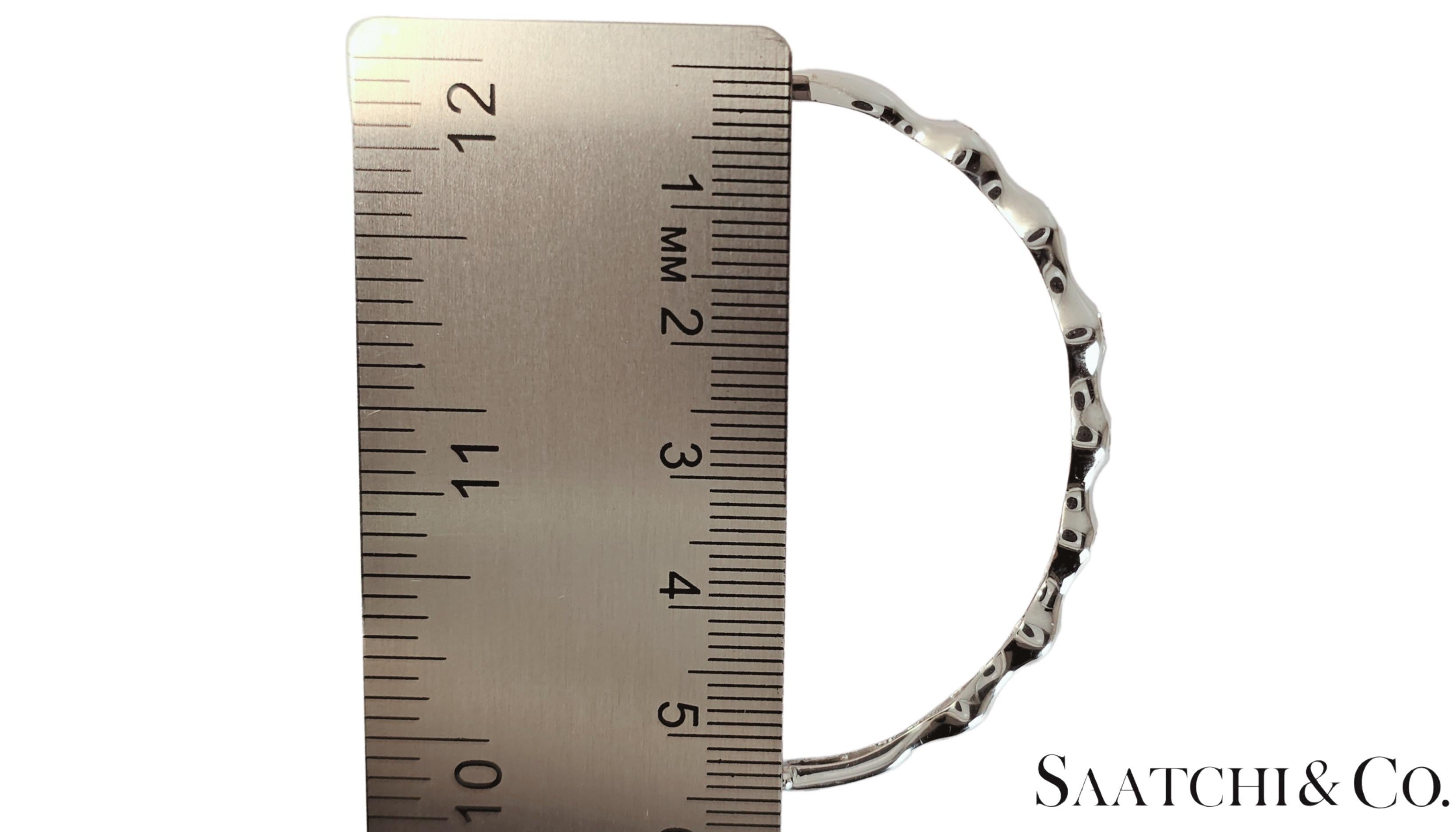Pulsera brazalete de oro blanco macizo 18k 750 con diamantes naturales cierre a presión 0,5 ct en venta 1