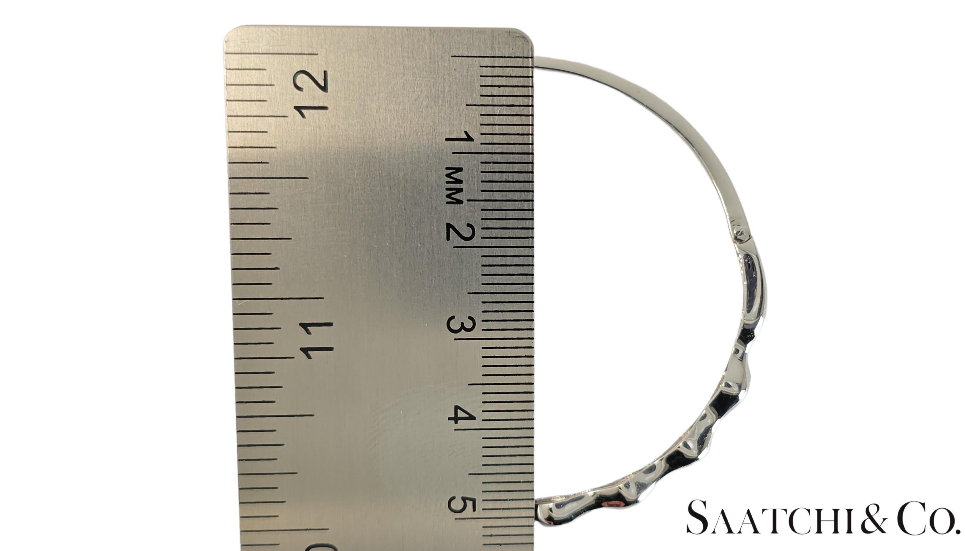 Pulsera brazalete de oro blanco macizo 18k 750 con diamantes naturales cierre a presión 0,5 ct en venta 2