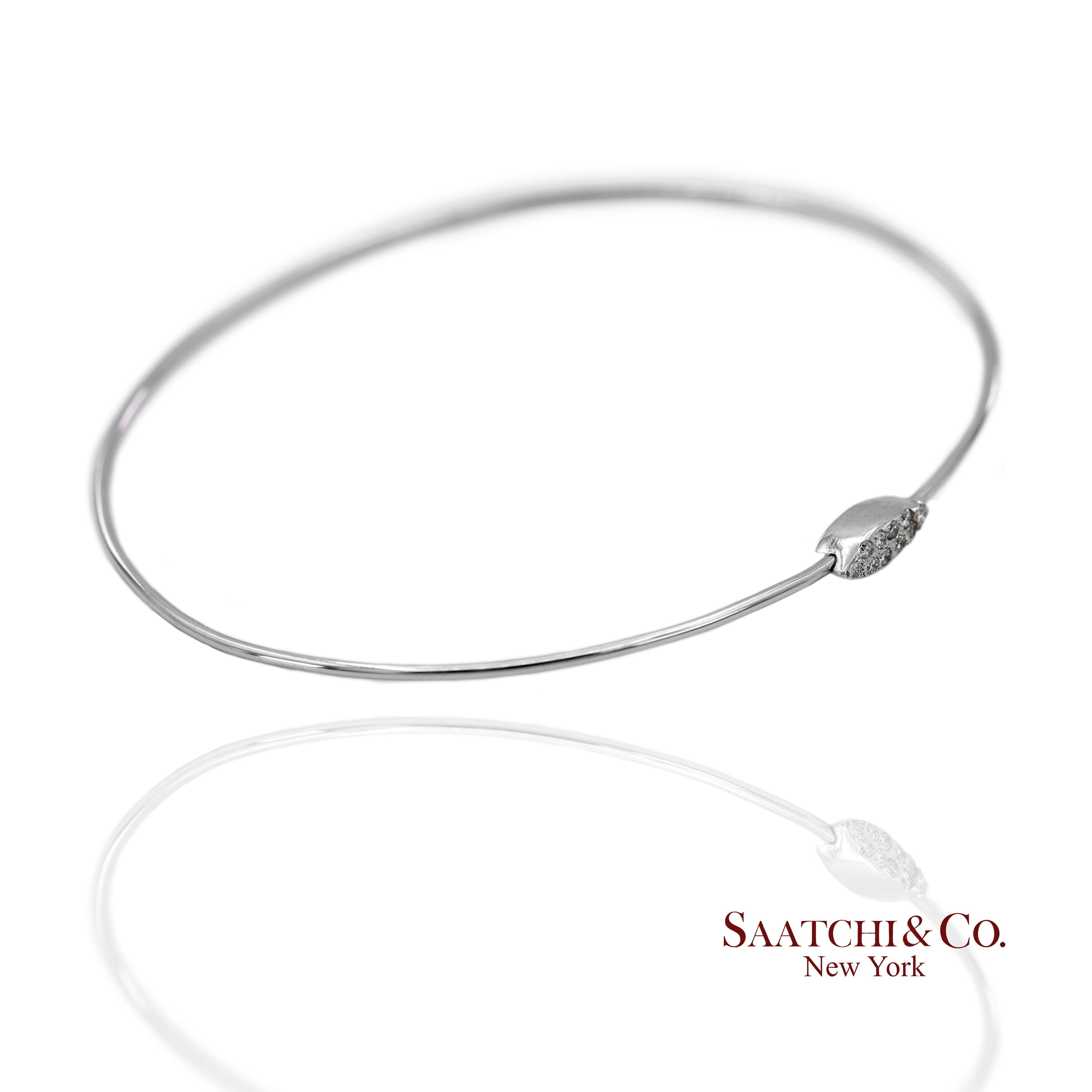 Pulsera de oro blanco de 18 quilates con diamantes naturales

Tipo de metal: Oro blanco de 18 quilates
Peso total del artículo: 2,6 gramos
Tamaño de la pulsera: 6,5-7 pulgadas
Longitud: 10,0 mm
Anchura: 3.5 mm
Altura: 3,3 mm
De tamaño considerable: