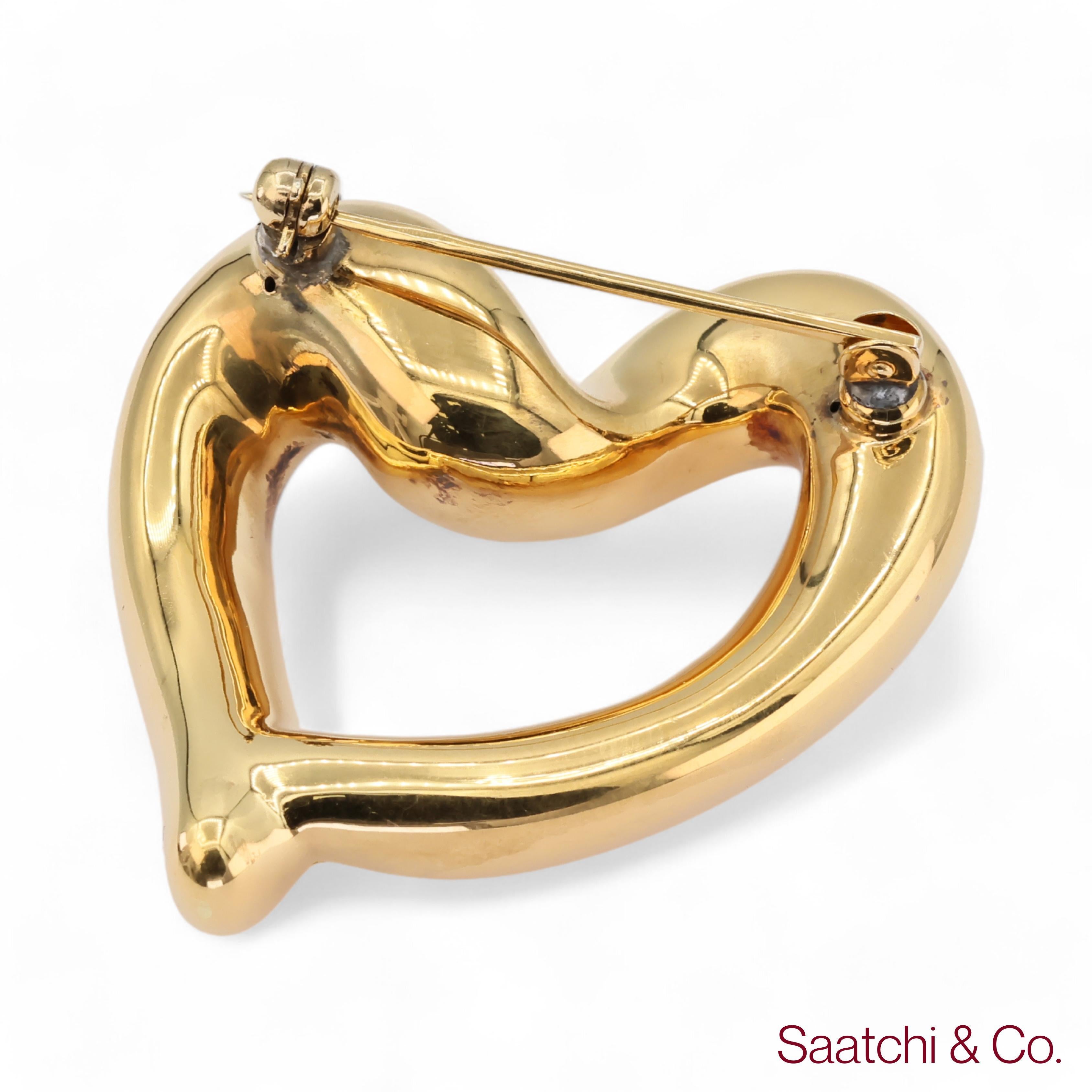 18k 750 White Gold Heart Shape Pin / Brooch For Sale 1