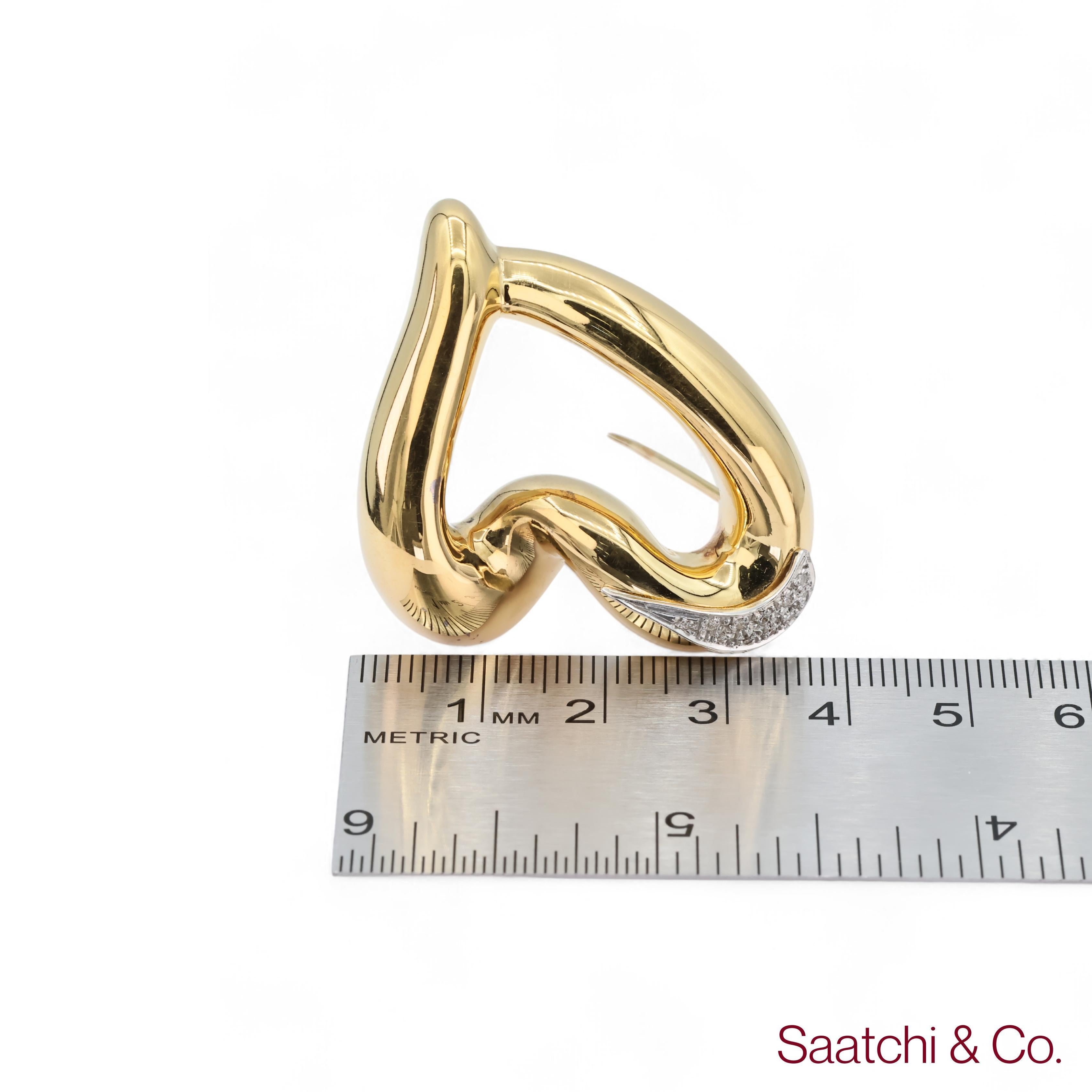 18k 750 White Gold Heart Shape Pin / Brooch For Sale 3