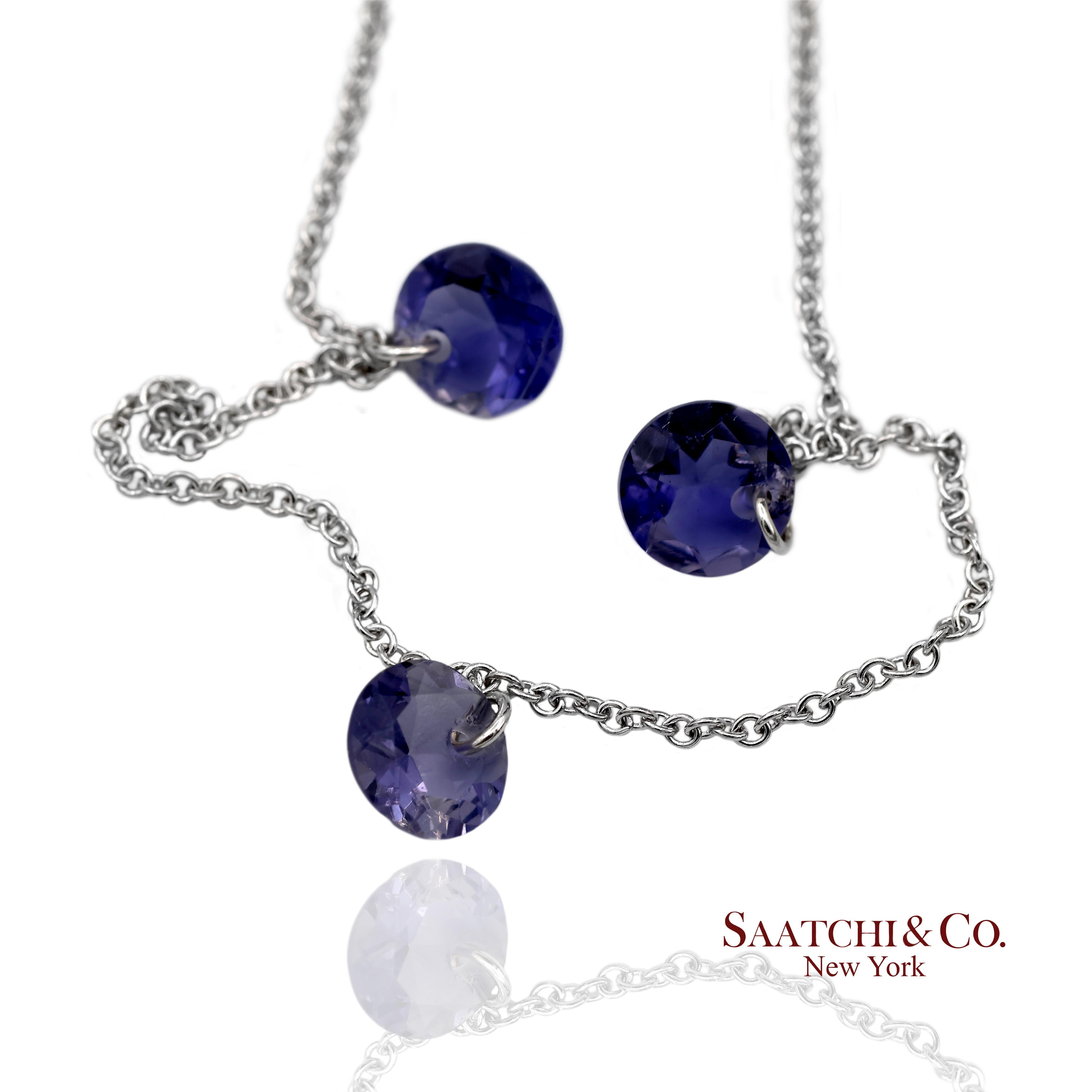 18K 750 White Gold Natural Amethyst Pendant Necklace with Chain Corte brillante en venta