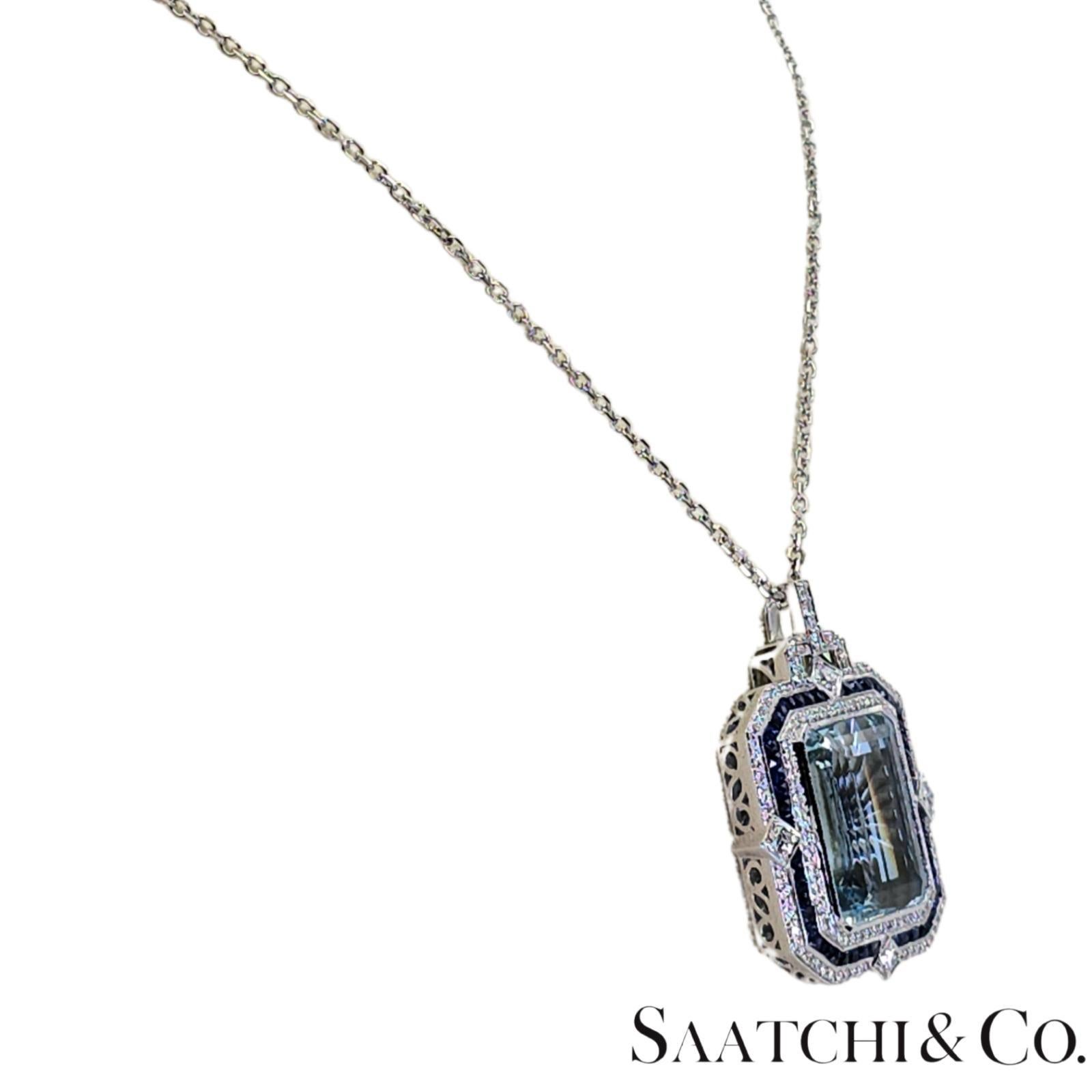 Women's or Men's 18K 750 White Gold - Natural : Aquamarine Stone, Diamond And Sapphire Pendant For Sale