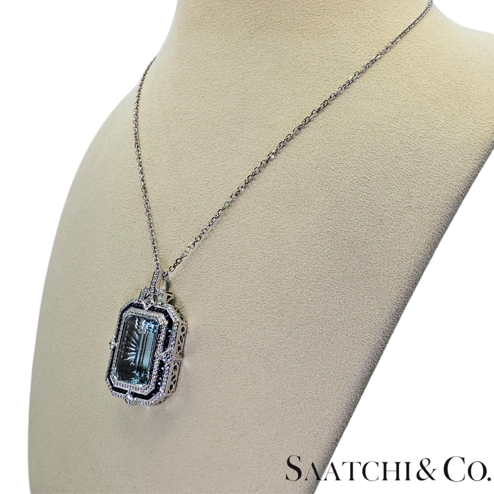 18K 750 White Gold - Natural : Aquamarine Stone, Diamond And Sapphire Pendant For Sale 2