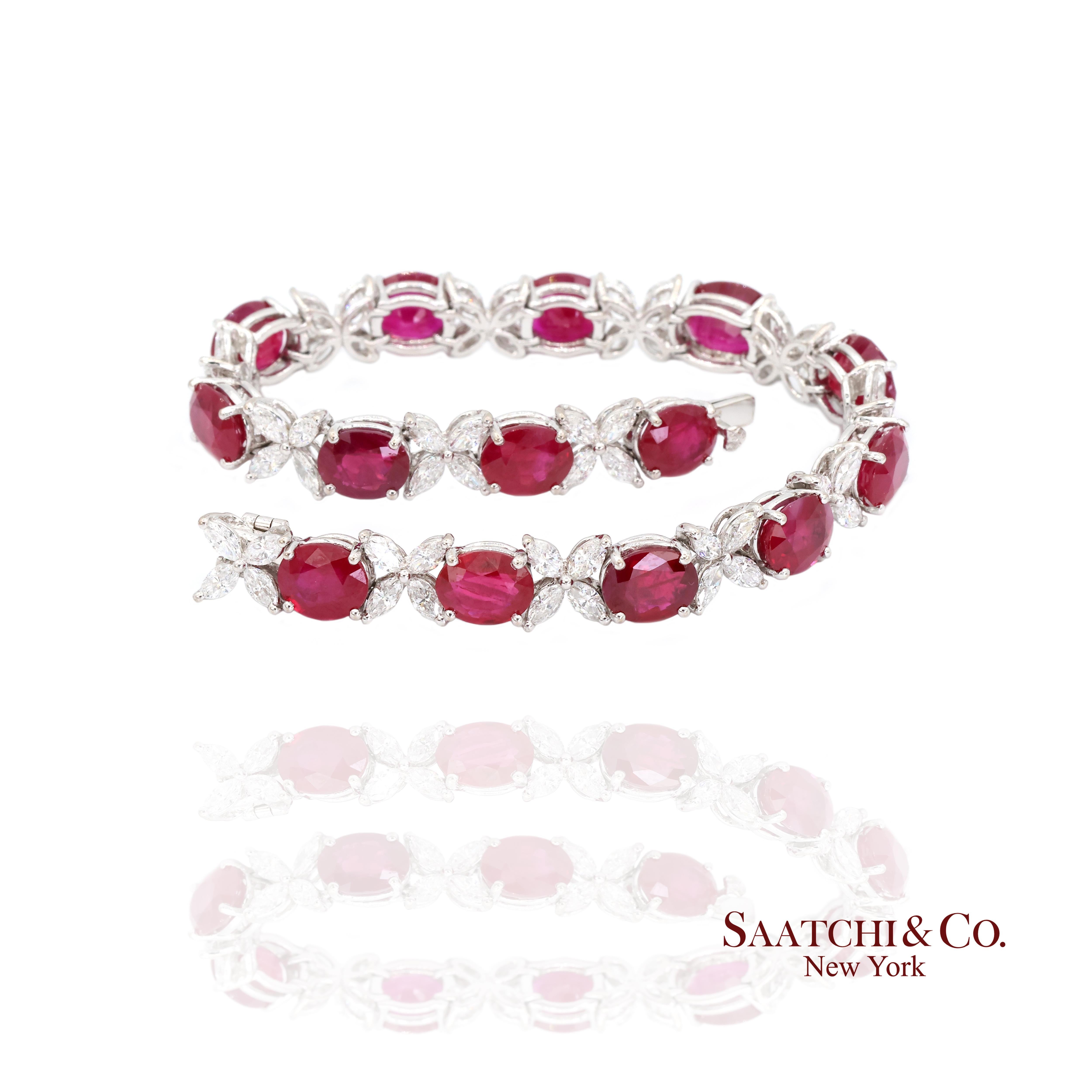 Contemporain Bracelet en or blanc 18K 750 rubis birmans naturels et diamants en vente