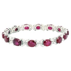 Bracciale in oro bianco 18K 750 con rubini birmani naturali e diamanti