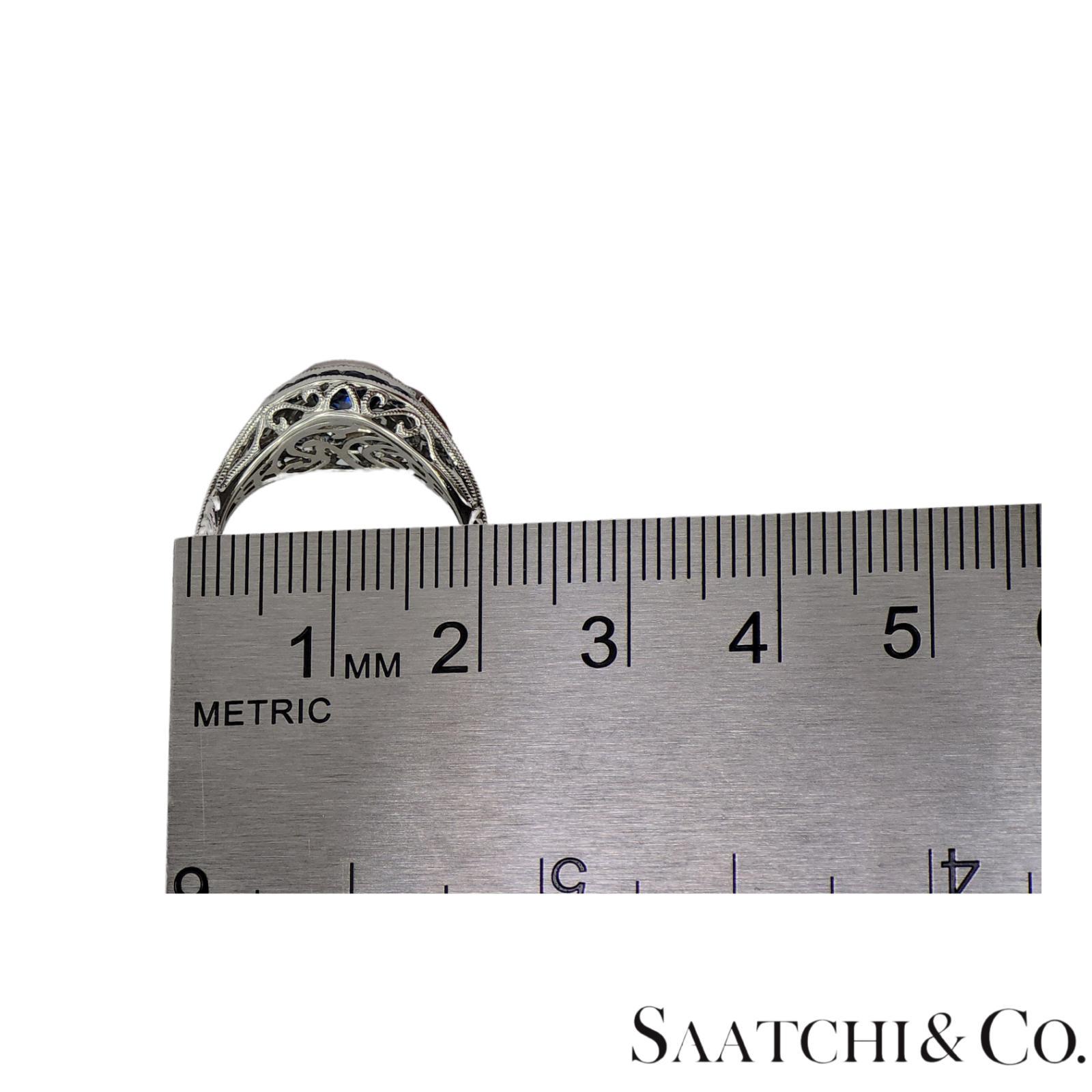 Bague en or blanc 750 millièmes (18K) diamant naturel et saphir bleu en vente 1