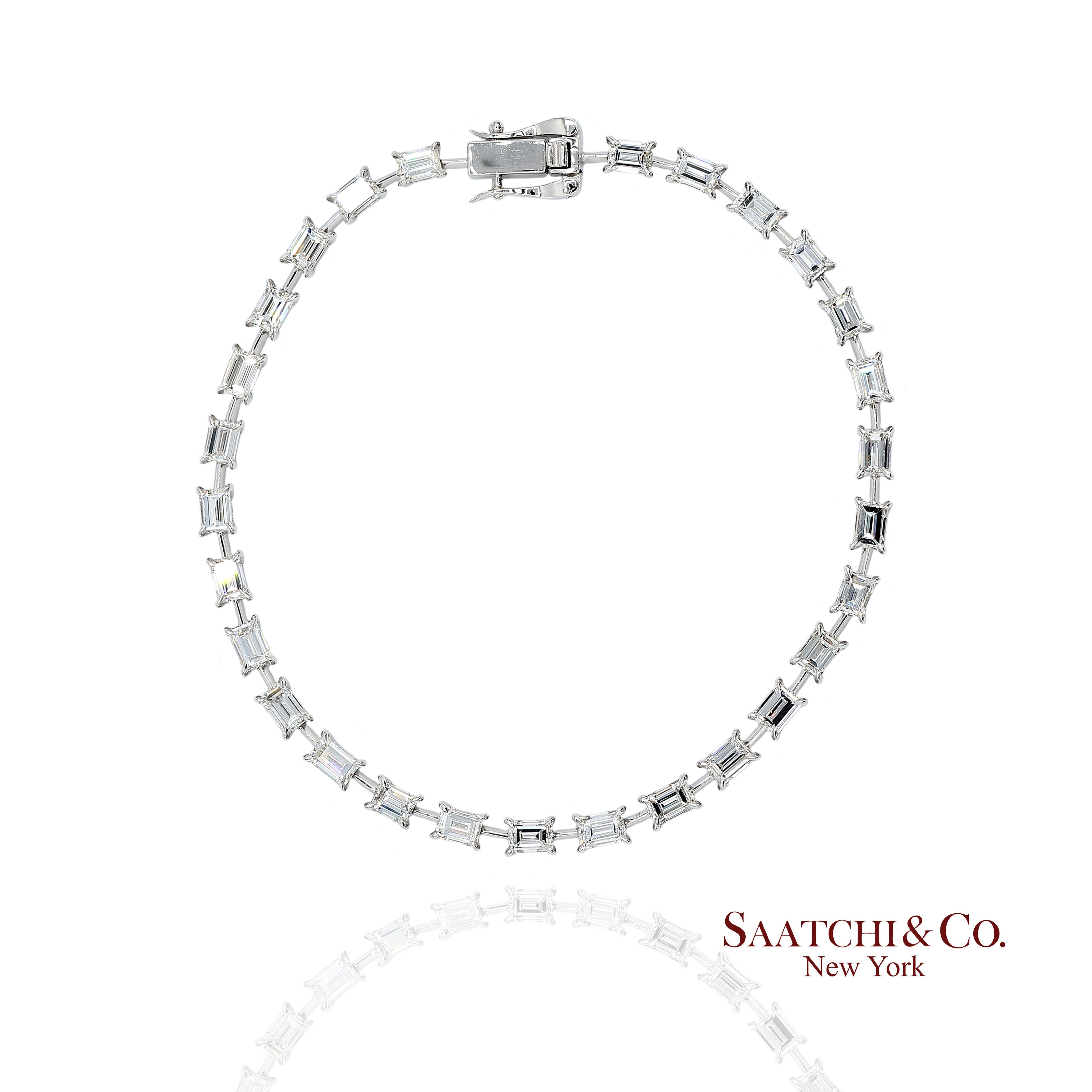 Femenino o masculino Pulsera de tenis de oro blanco 750 de 18 quilates con diamantes naturales talla esmeralda en venta