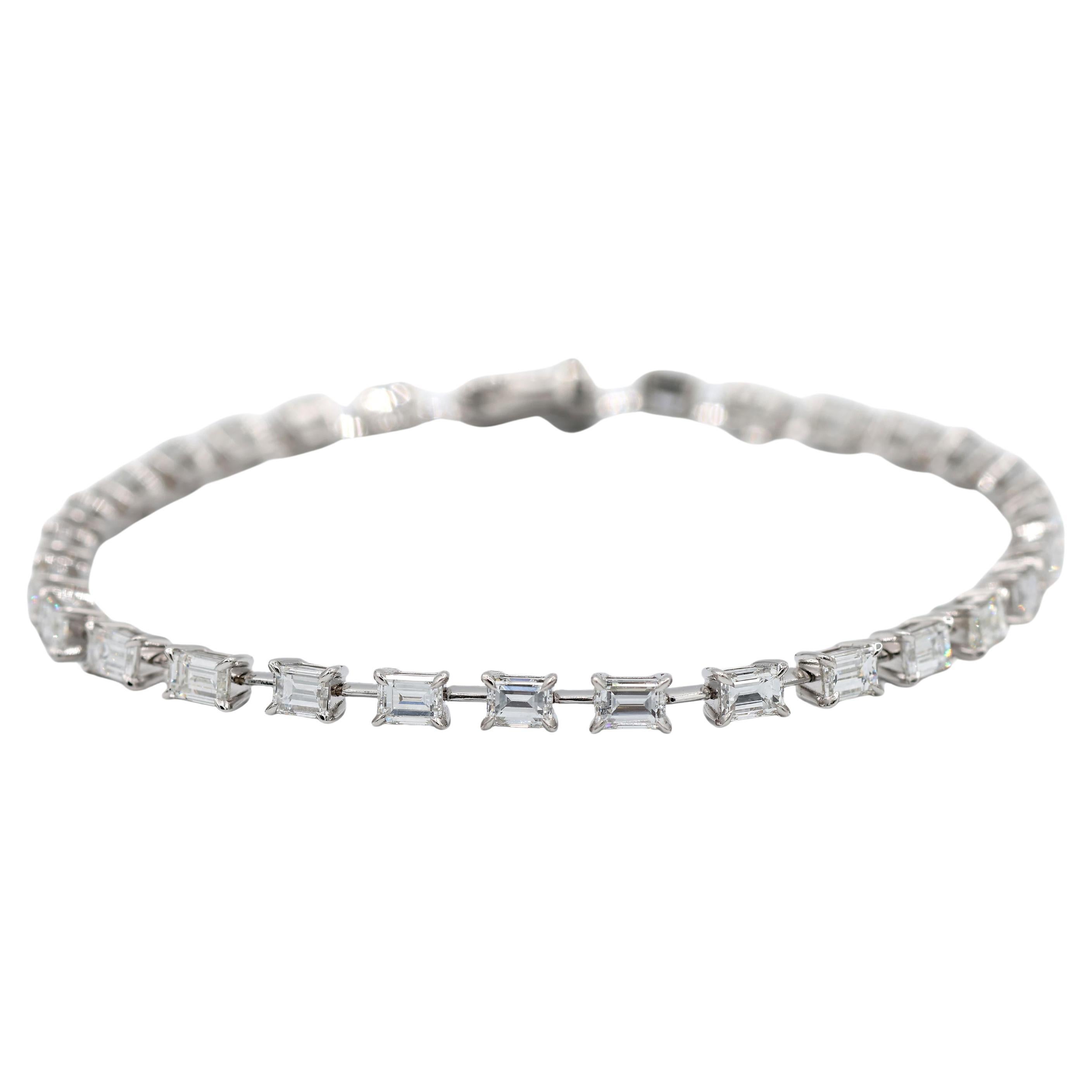 Pulsera de tenis de oro blanco 750 de 18 quilates con diamantes naturales talla esmeralda