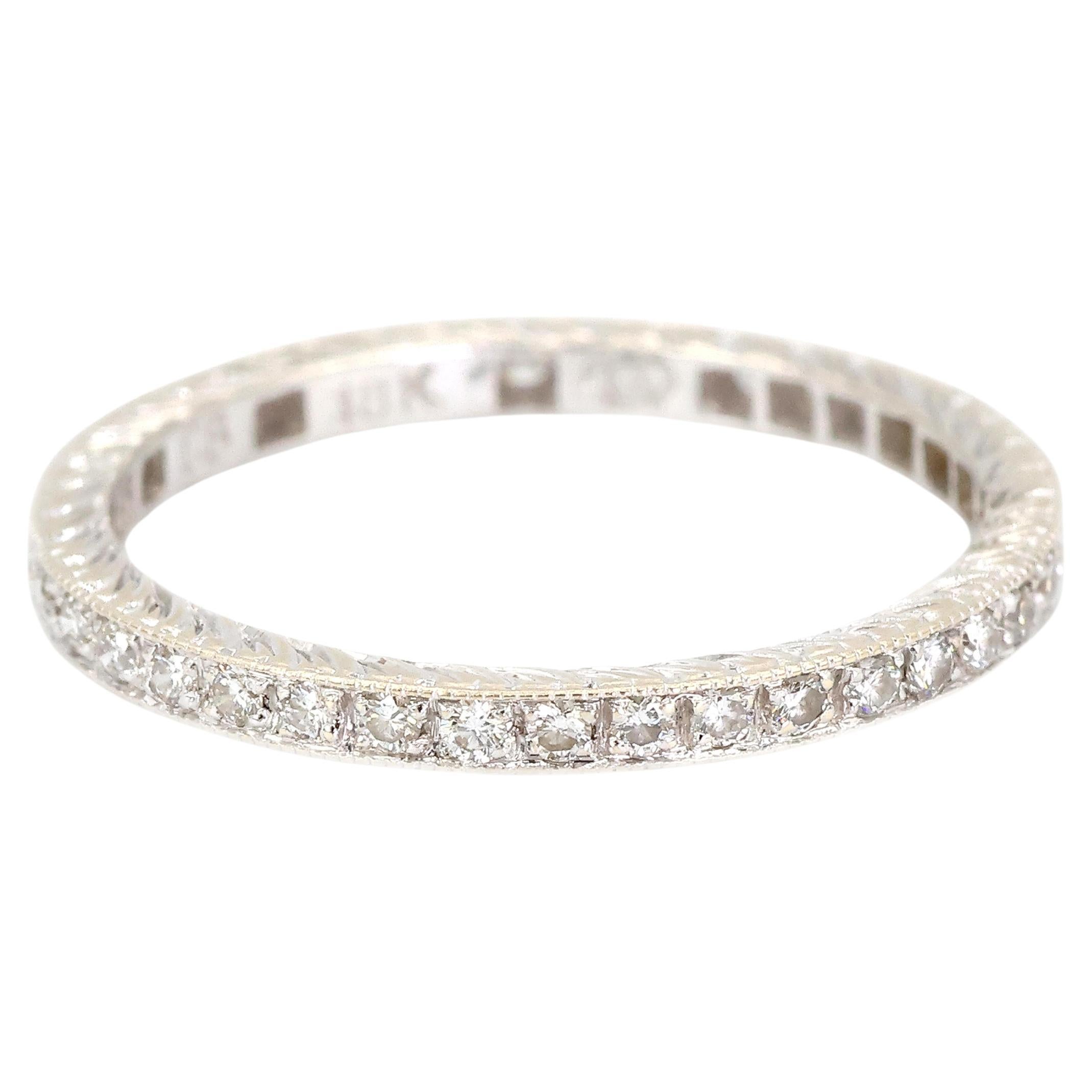 Anello a fascia con diamante naturale inciso in oro bianco 18 carati 750
