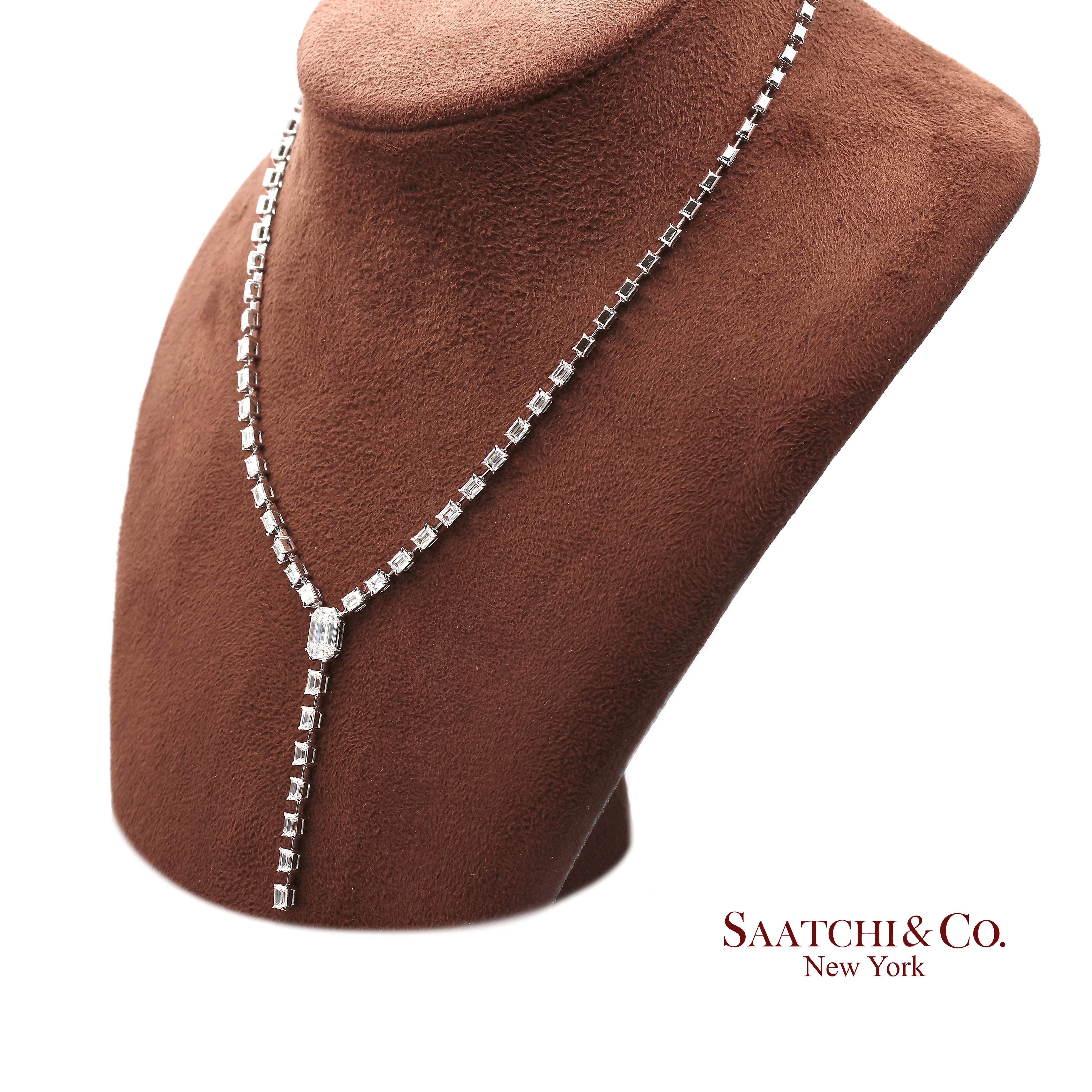 Collier en or blanc 750 millièmes (18K) avec diamants naturels taillés en forme de tarte en vente 4