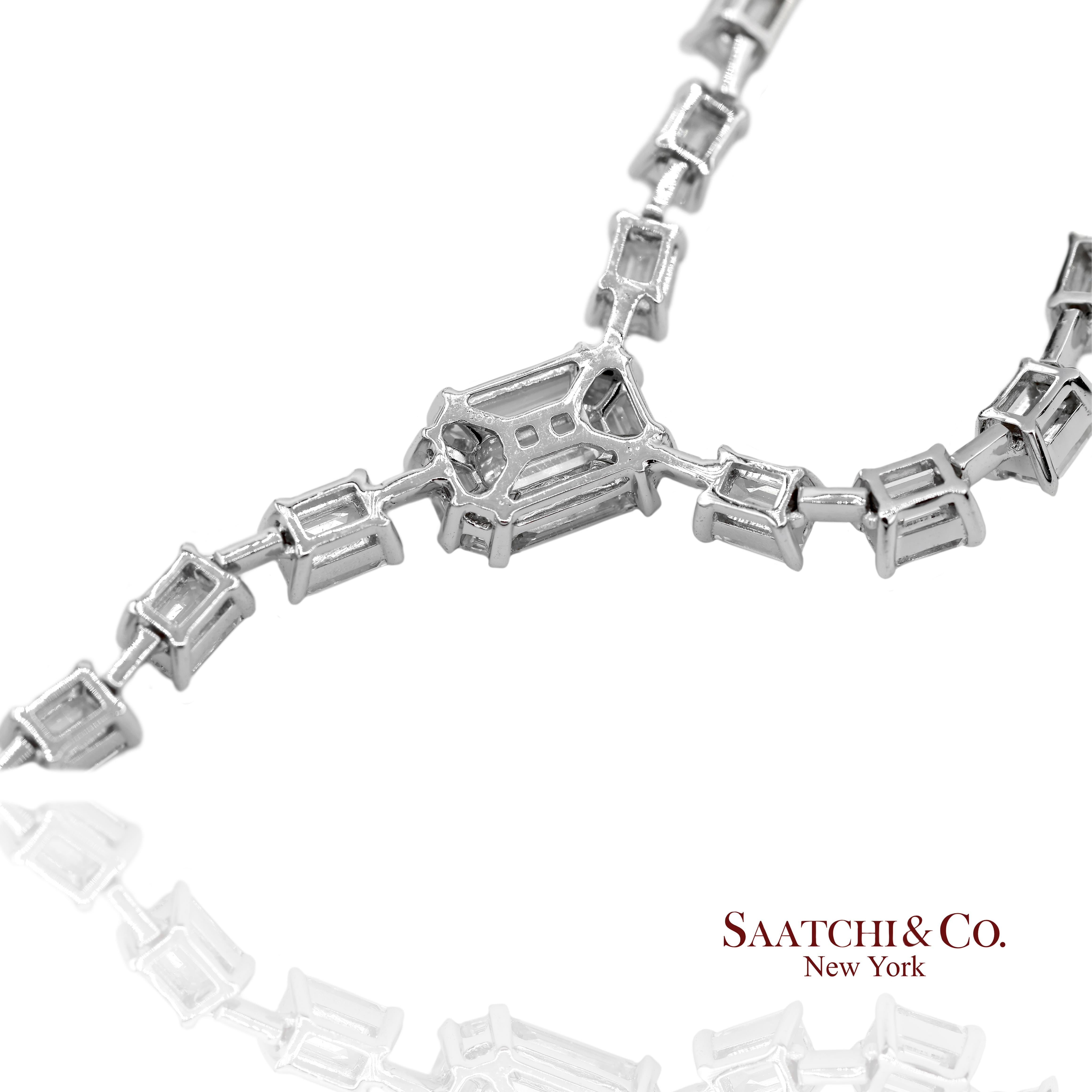 Collier en or blanc 750 millièmes (18K) avec diamants naturels taillés en forme de tarte Pour femmes en vente