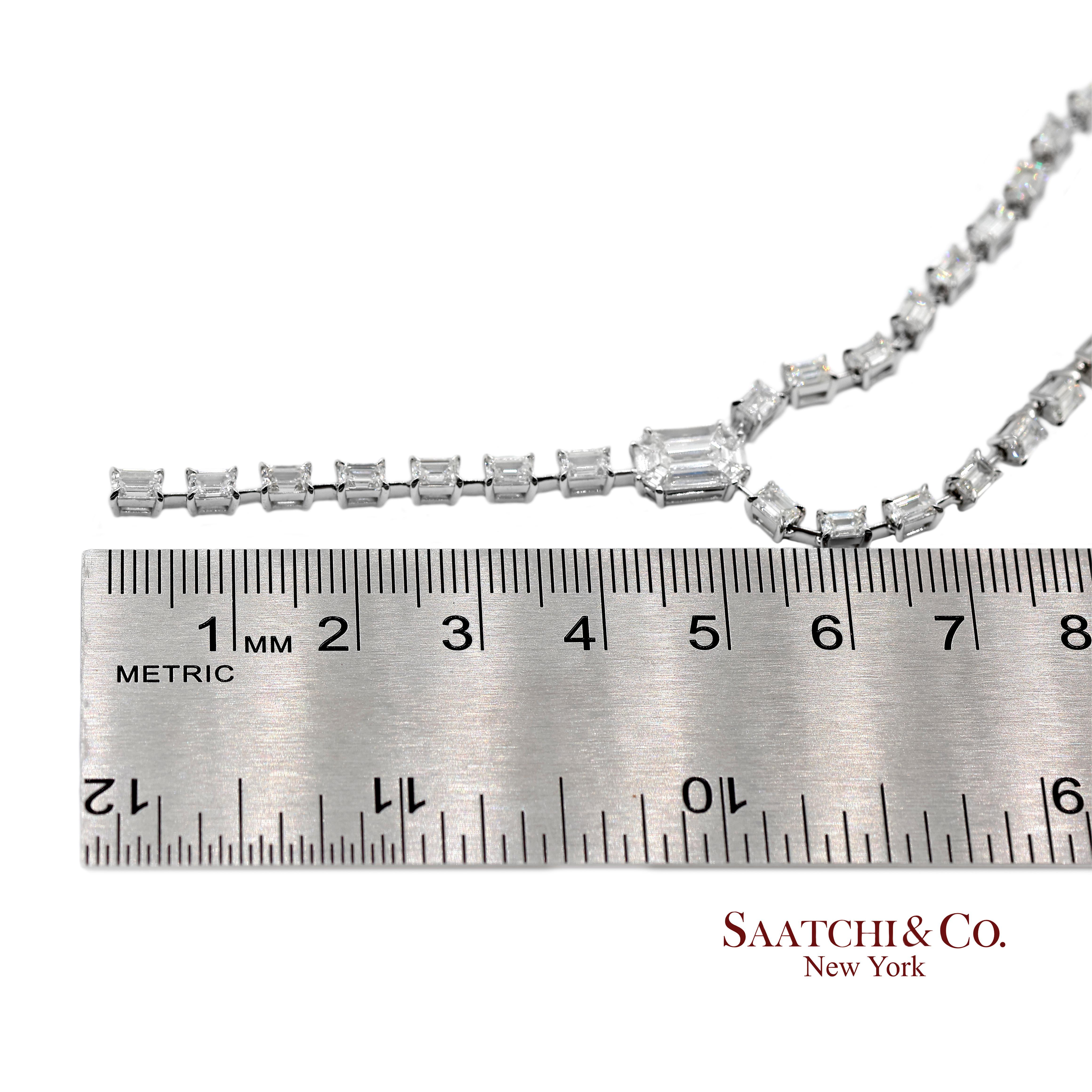 Collier en or blanc 750 millièmes (18K) avec diamants naturels taillés en forme de tarte en vente 1