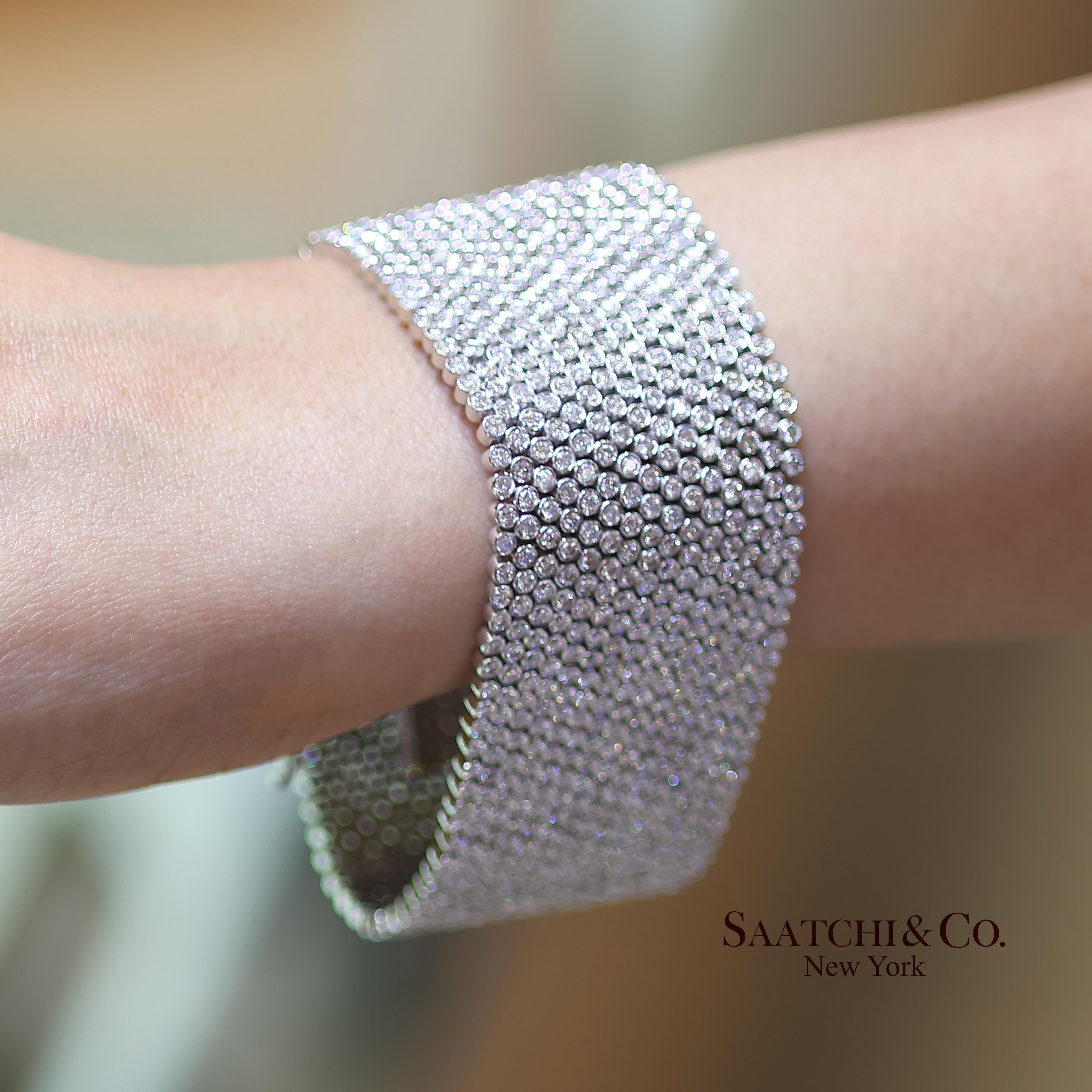 Bracciale a maglie larghe con diamanti naturali in oro bianco 18K 750 a 15 file in vendita 2