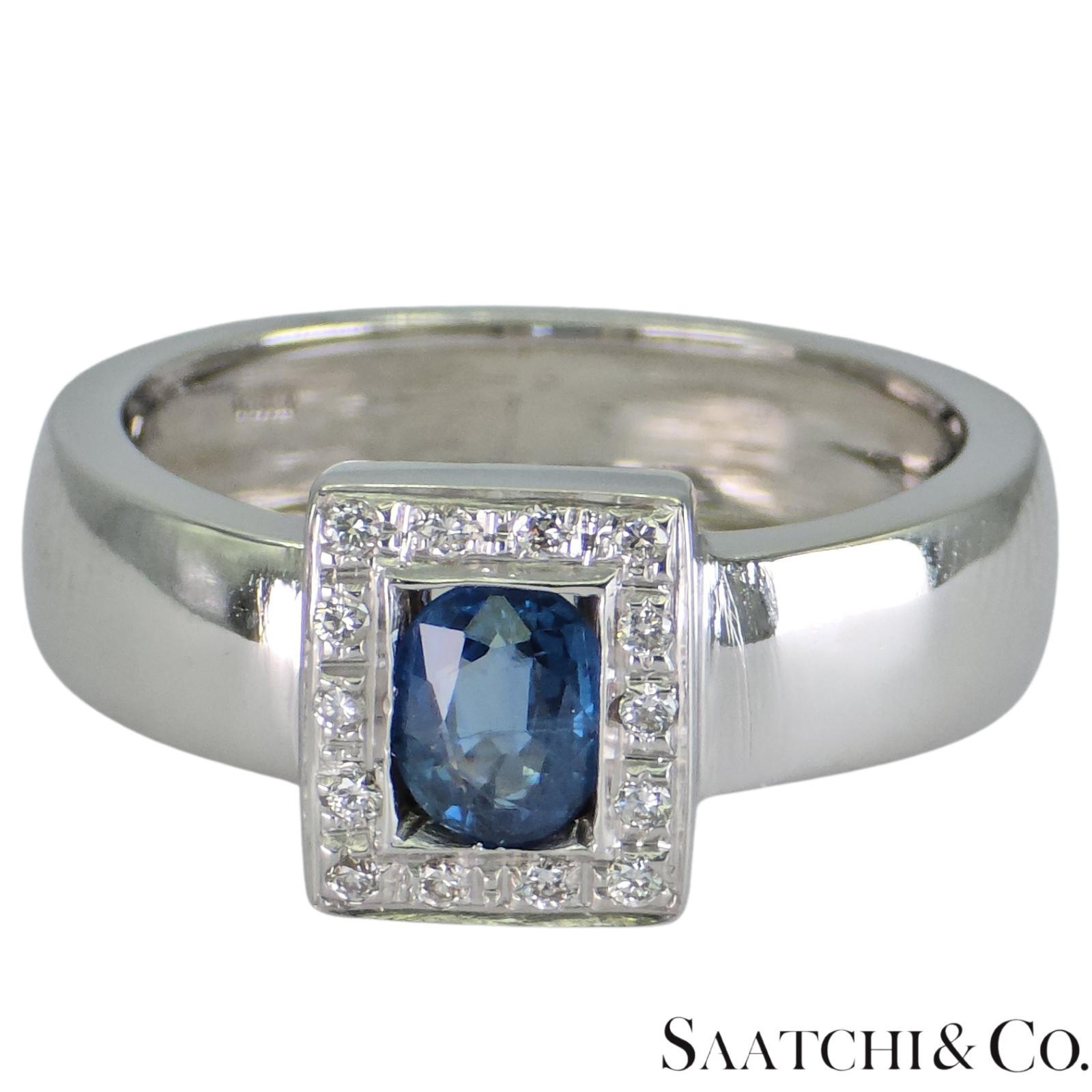 Bague en or blanc 18k 750 saphirs ovales naturels et diamants naturels en vente 5