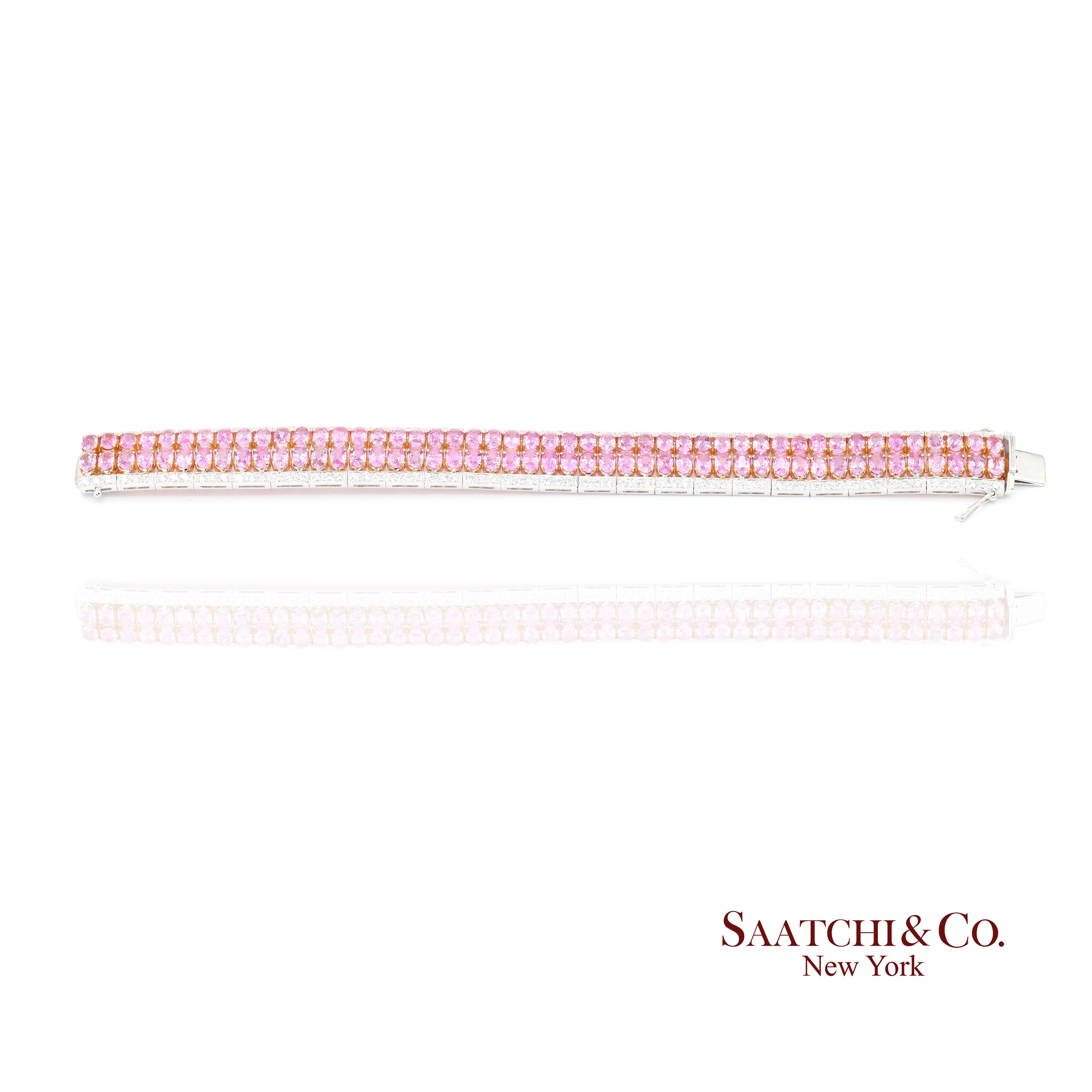 Bracelet en or blanc 18k 750 saphirs roses naturels et diamants en vente 1