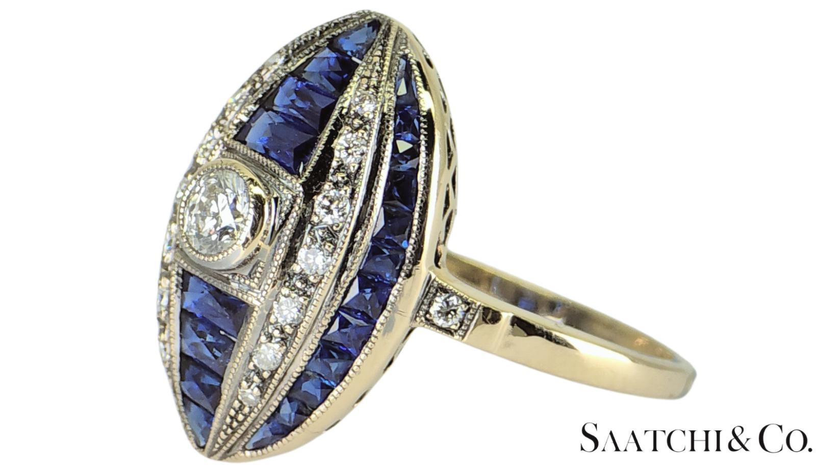 Round Cut 18K 750 White Gold - Natural VVS- VS Diamond and Sapphire; Top Quality Ring For Sale