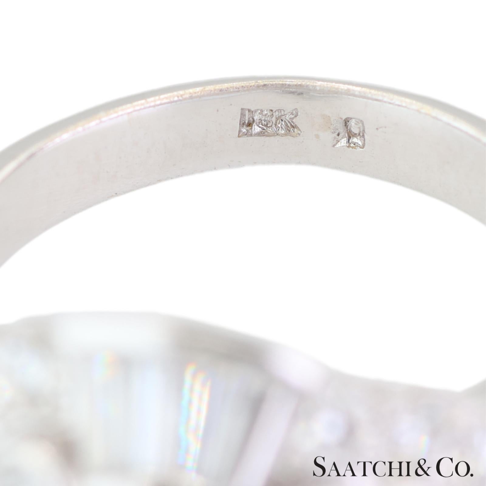 Oro Blanco 18k 750  Anillo de cóctel con diamante blanco natural en venta 3