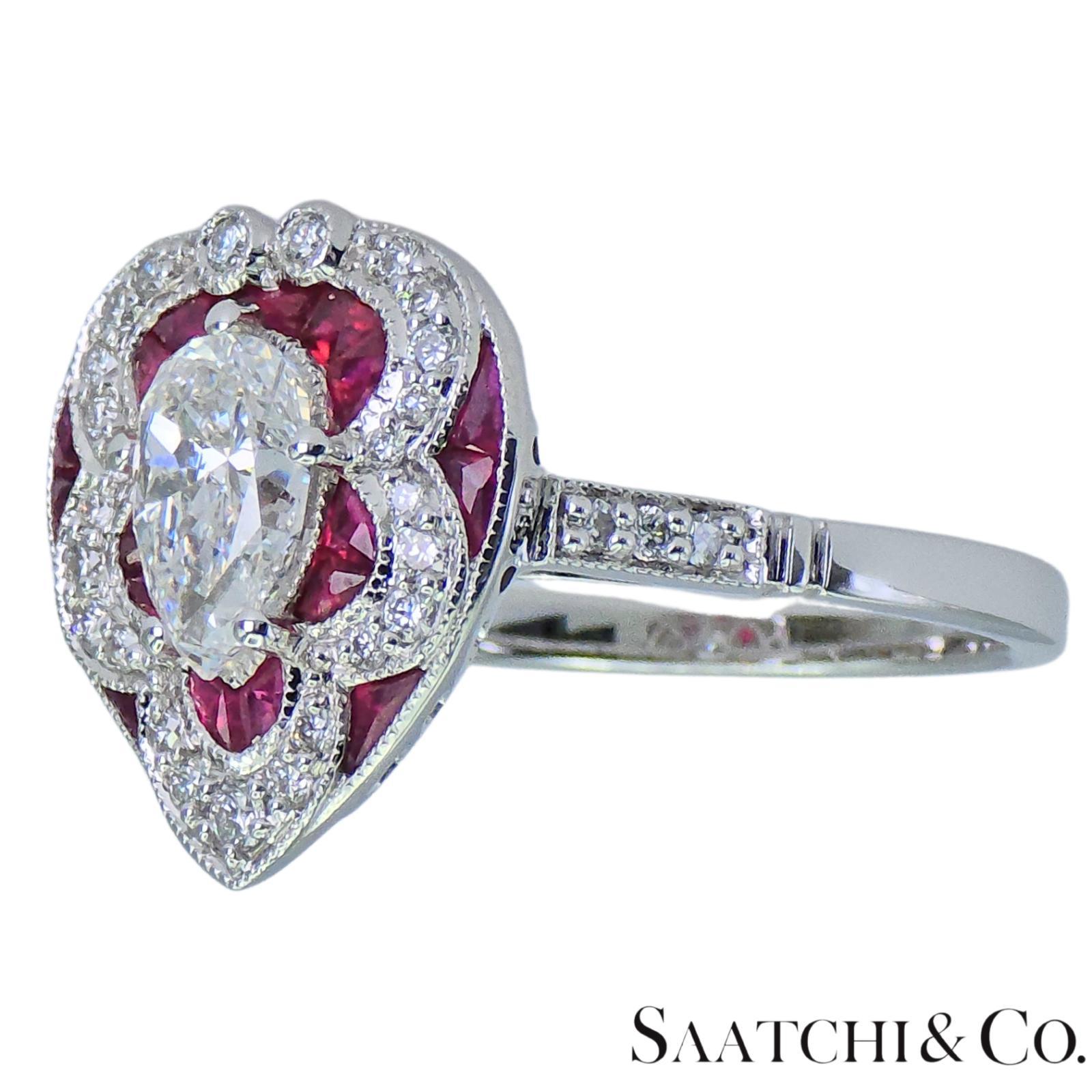 Art déco Or blanc 750 millièmes (18k) - Bague en forme de poire : diamant naturel et rubis en vente