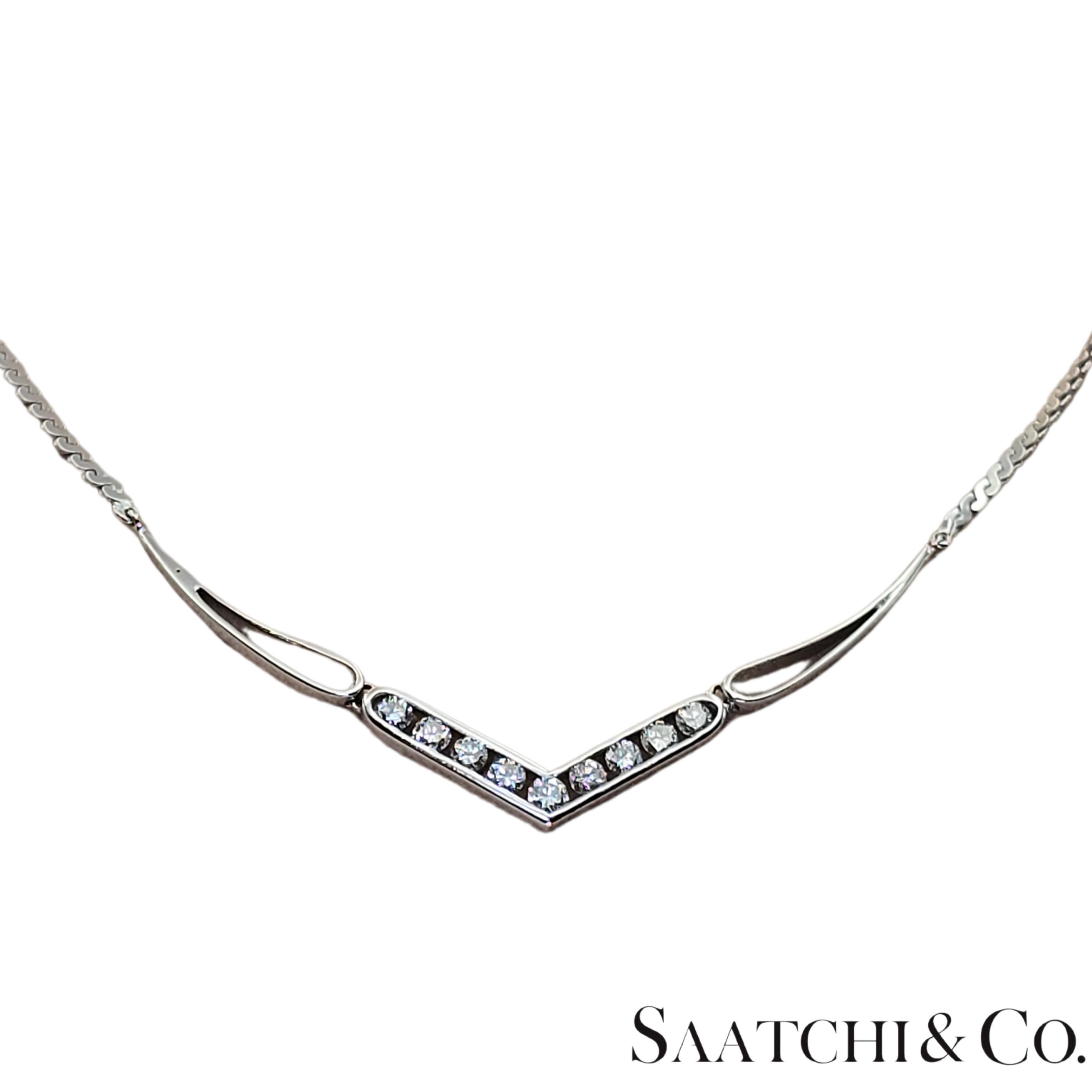 Collar Oro Blanco 18k 750 Forma V Diamante Natural en venta 4