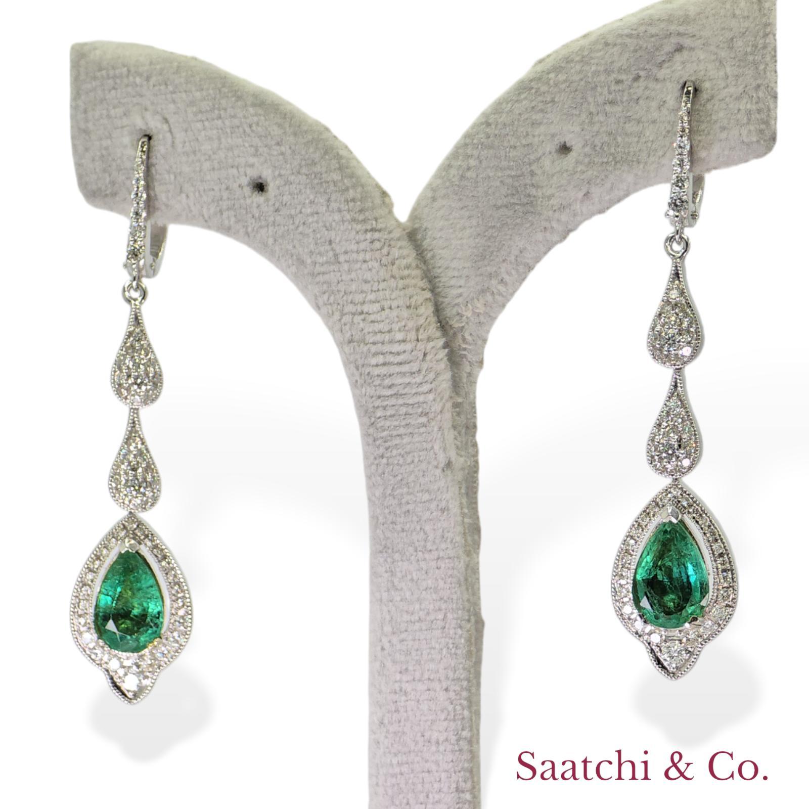 Zambian Emerald and Natural Diamond Earrings

- Metal Type: 18K 750 White Gold
- Total Item Weight: 7.49 Grams
- 1:
- Natural Diamond Weight: 1.00 Ct.
- Diamond Clarity Grade: VVS-VS
- Diamond Color Grade: F-G White Top Quality
- Diamond Shape: Full