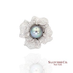 18K 750 White Natural Diamond and Black Pearl Brooch/Pin/Pendant/Necklace