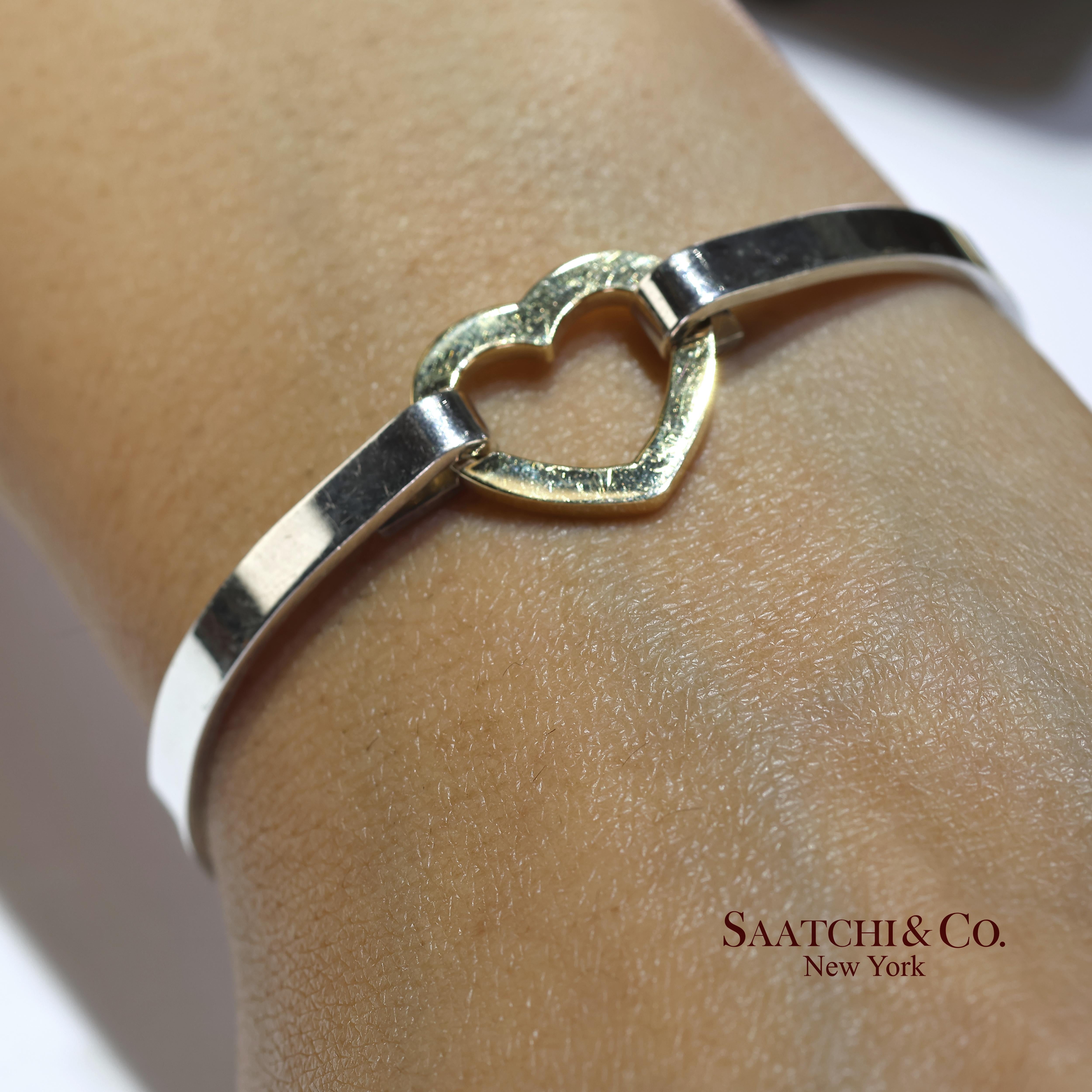 Bracciale a cuore in oro giallo 18K 750 e argento 925 Tiffany & Co. in vendita 7
