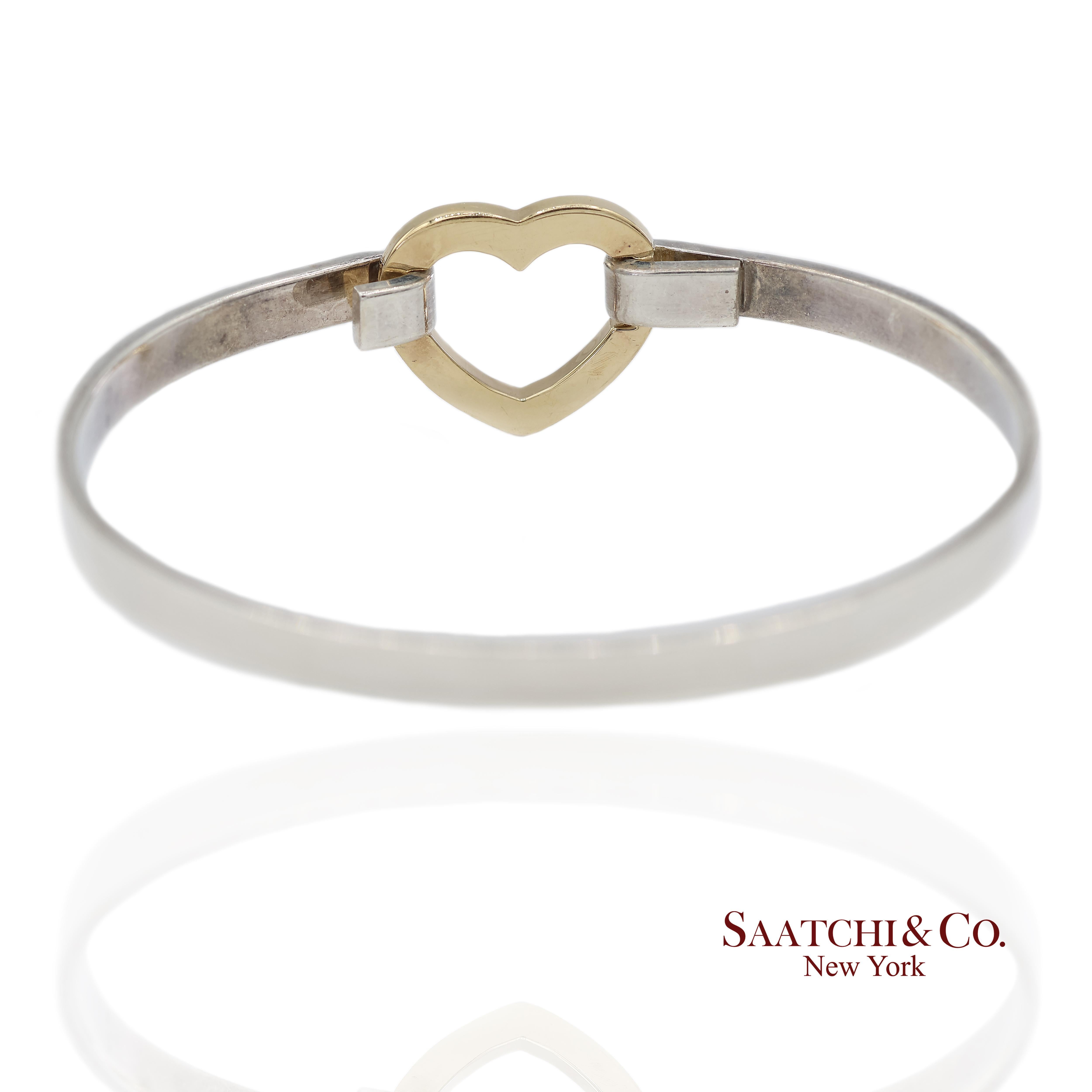 Bracciale a cuore in oro giallo 18K 750 e argento 925 Tiffany & Co. In condizioni ottime in vendita a New York, NY