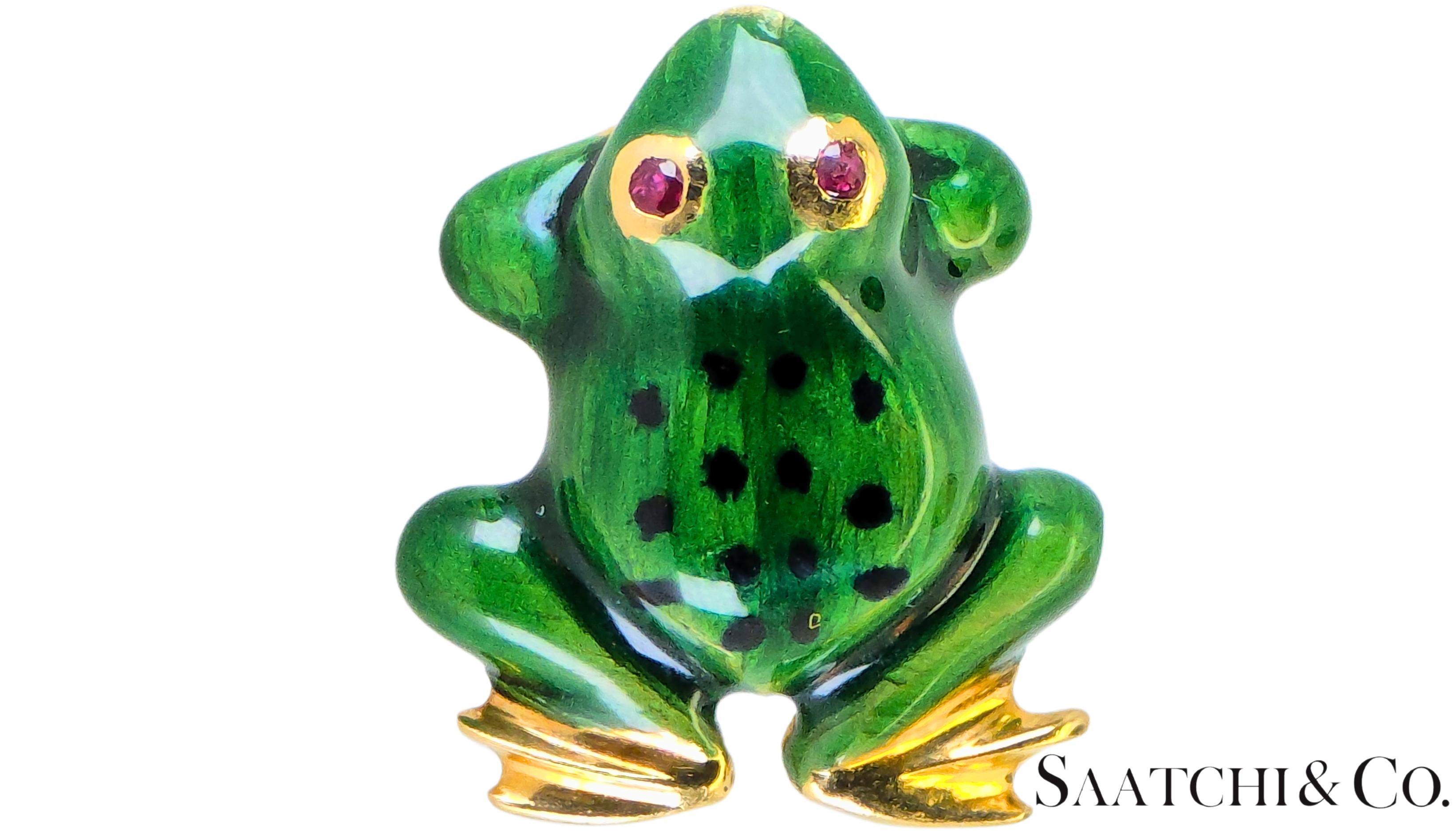 Or jaune 18K 750 - émail et rubis naturel, taille ronde et brillante : Boucle d'oreille grenouille en vente 4