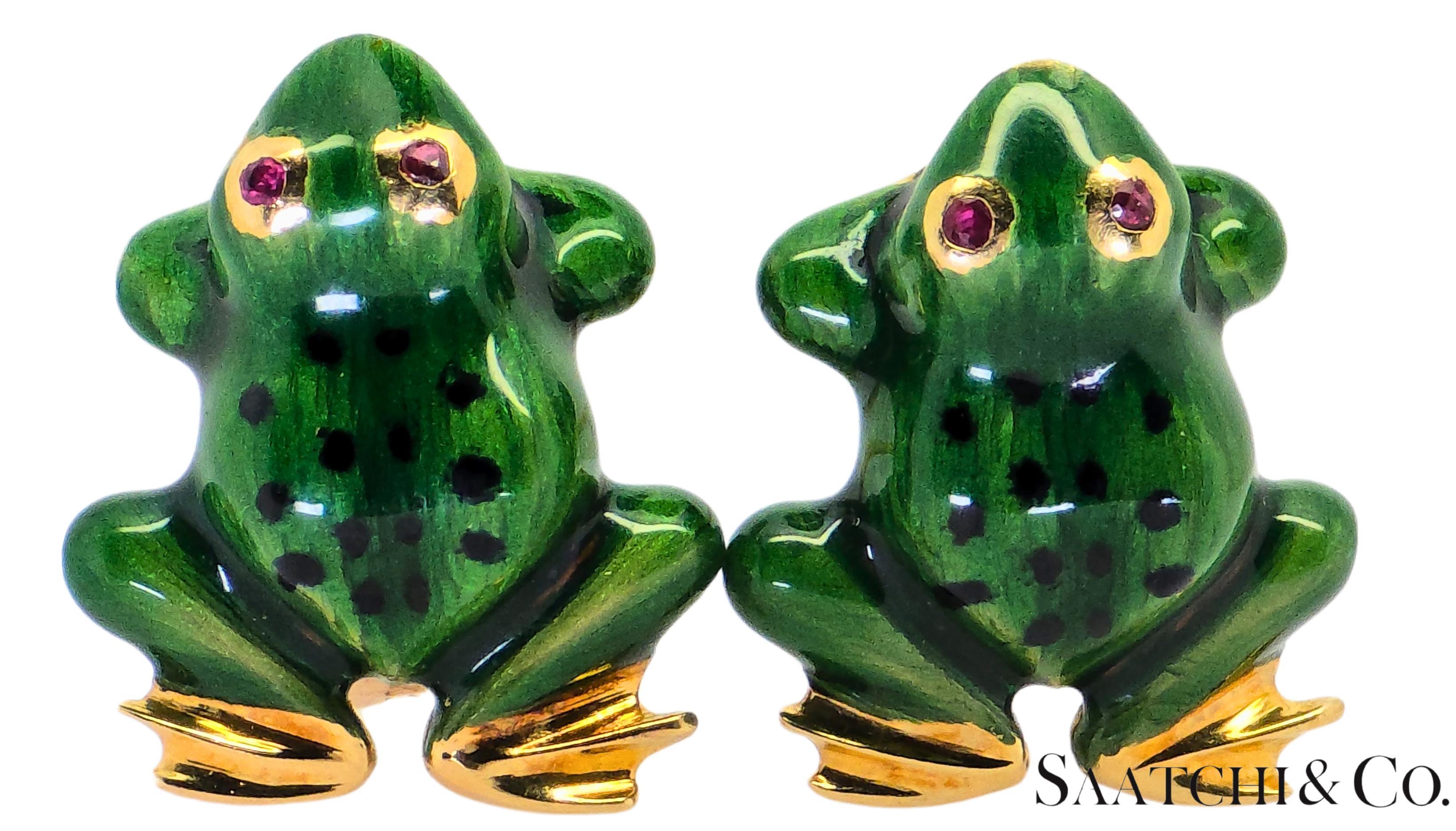 Boucle d'oreille grenouille en or jaune 18K

Type de métal : Or jaune 18K 750
Poids total de l'article : 13,3 grammes
1:
Pierre précieuse : Rubis naturel
Poids de la pierre : 0,12 ct
Forme de la pierre : Taille Brilliante - Forme ronde
Clarté de la