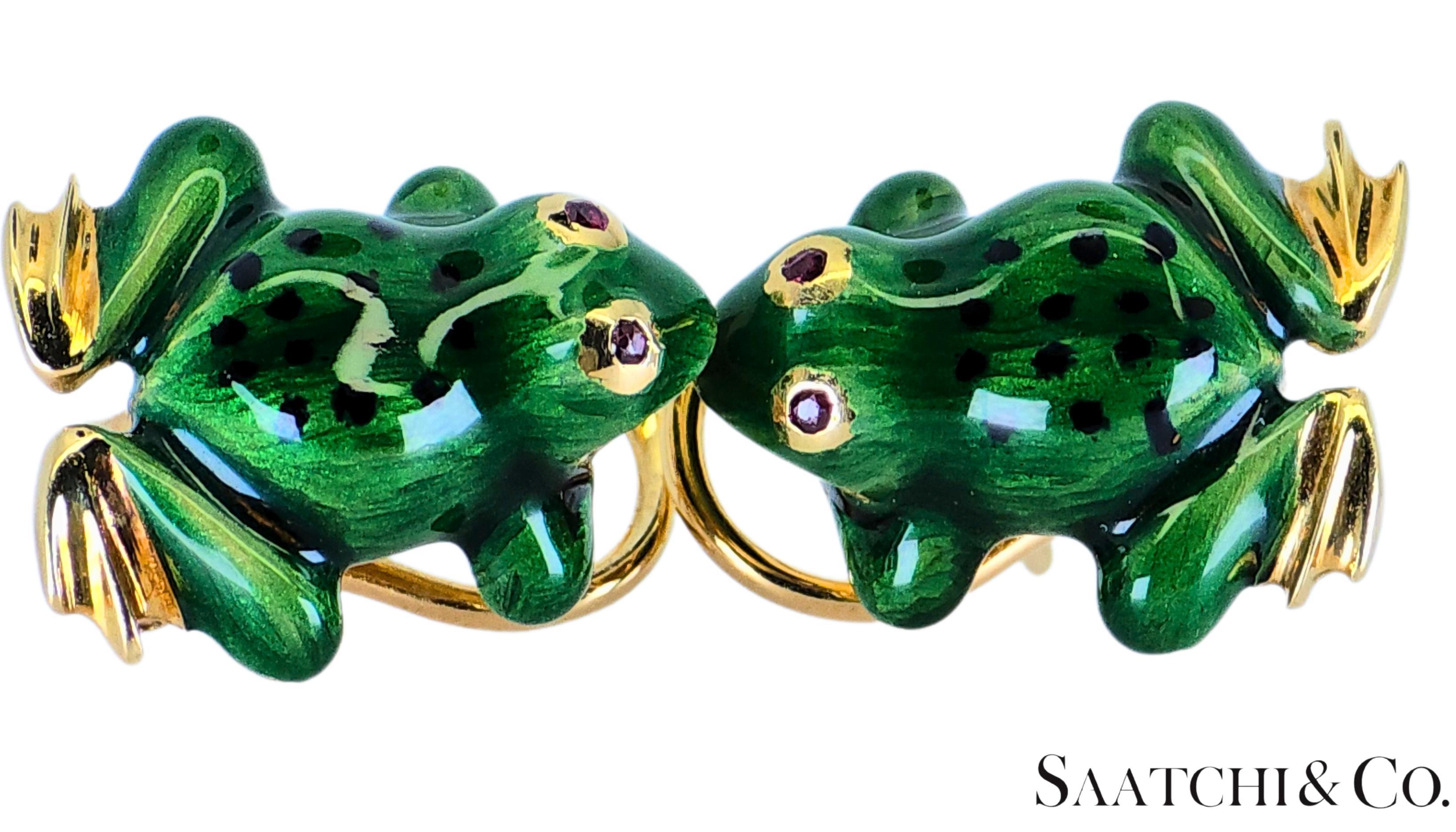 Contemporain Or jaune 18K 750 - émail et rubis naturel, taille ronde et brillante : Boucle d'oreille grenouille en vente