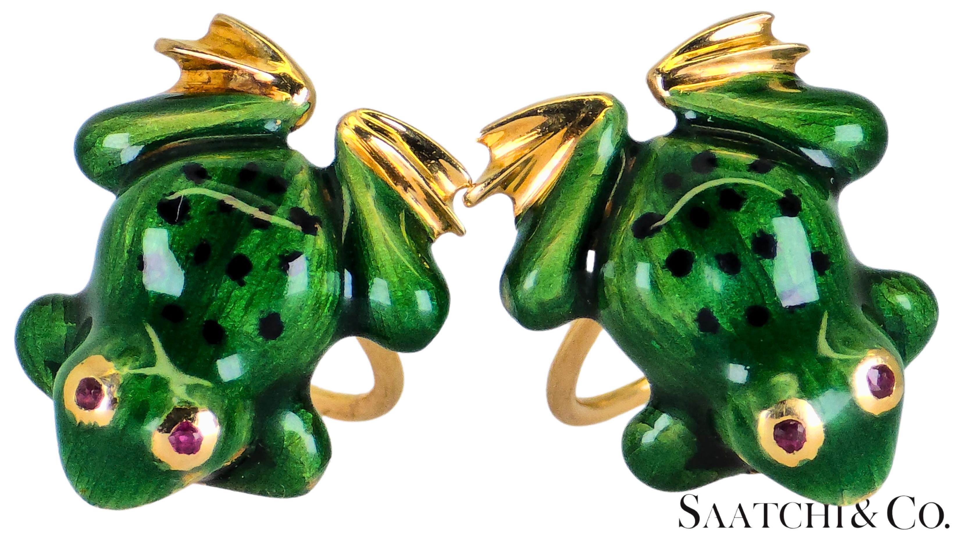 Or jaune 18K 750 - émail et rubis naturel, taille ronde et brillante : Boucle d'oreille grenouille Neuf - En vente à New York, NY