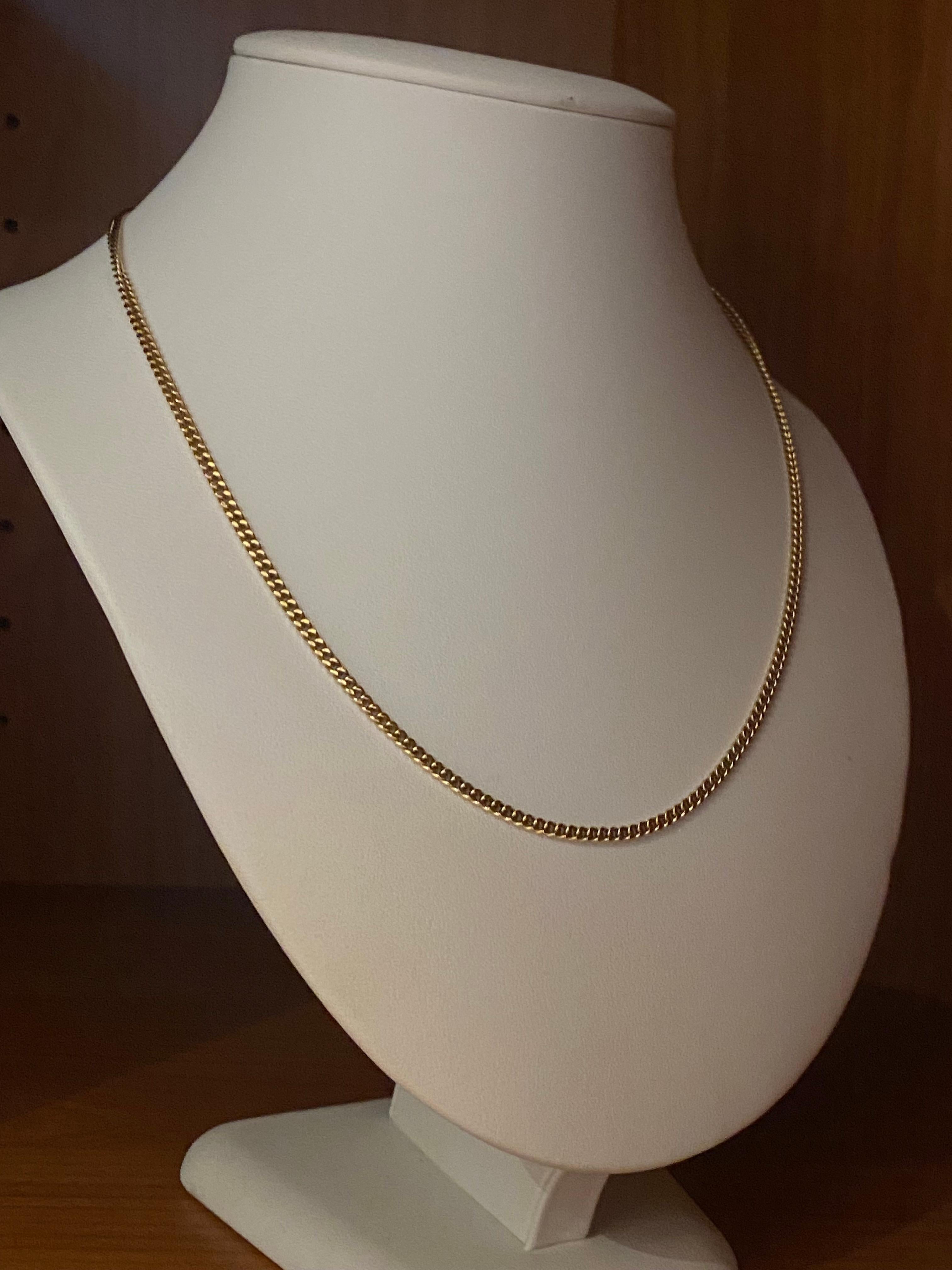 Modern  18K 750 Yellow Gold Fine Cuban / Curb Links Chain, 50.5cm, 15.6gr. Italy, c1990 For Sale