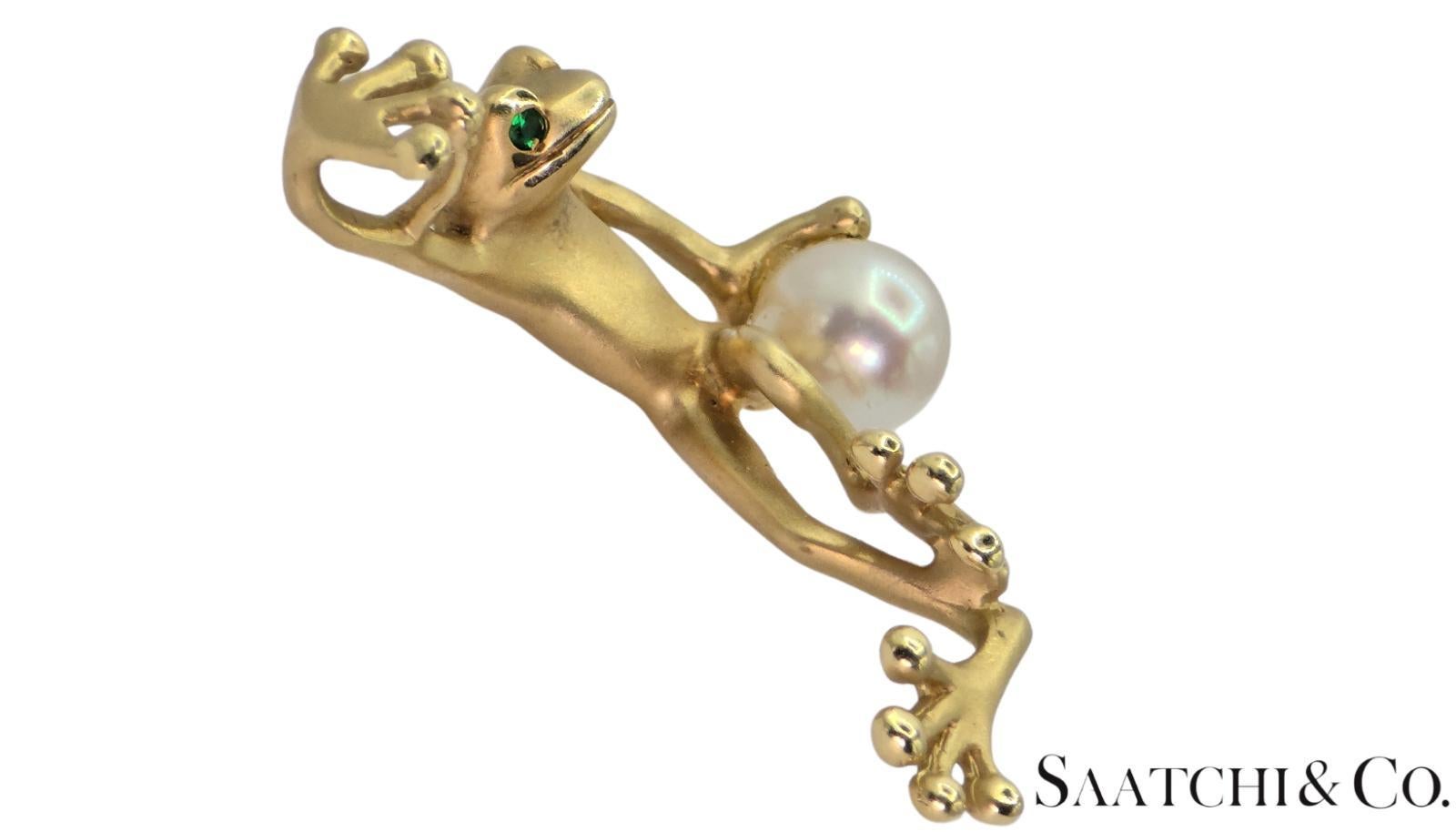 Ciondolo con smeraldo naturale in oro giallo 18K


Tipo di metallo: Oro giallo 18K 750
Peso totale dell'articolo: 7,9 grammi
1)
A. Stone: Smeraldo colombiano verde naturale
Peso della pietra: 0,06Ct.
Chiarezza della pietra: Qualità superiore
Colore