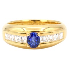 18k 750 Yellow Gold Natural Blue Sapphire and Natural Diamond Ring
