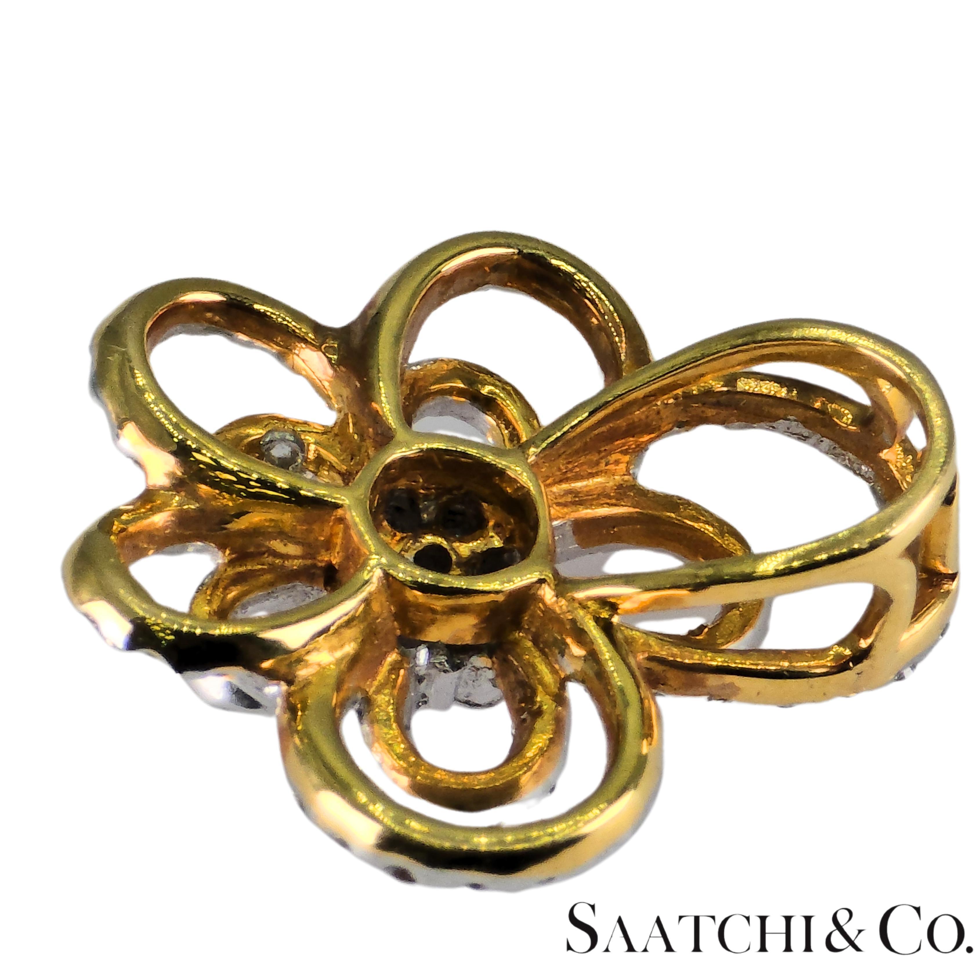 Spilla con diamante naturale VVS in oro giallo 18k 750 In condizioni Nuovo in vendita a New York, NY