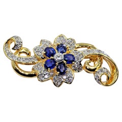 18k 750 Yellow Gold Natural White VVS Diamond & Blue Sapphire Brooch