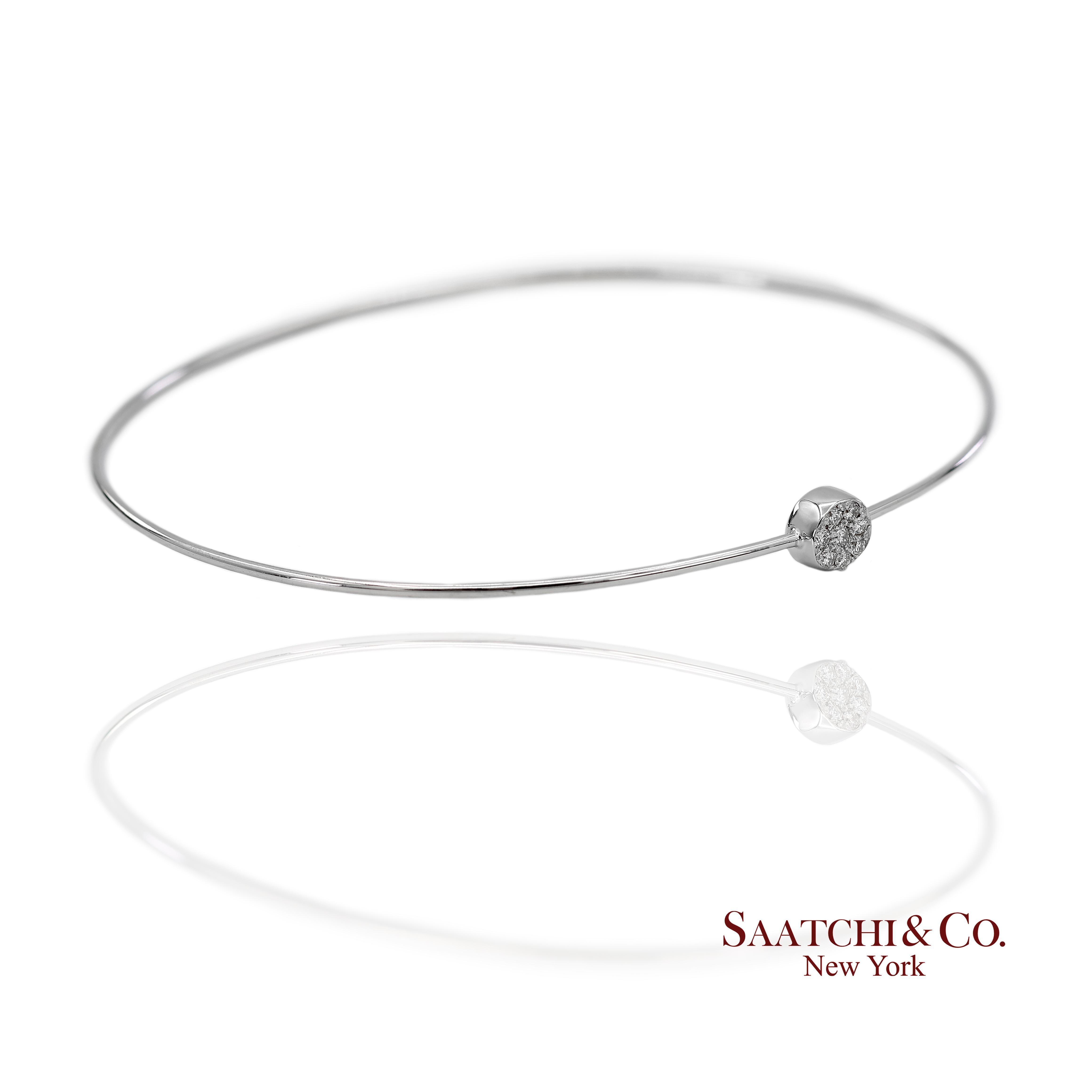 Pulsera de oro blanco de 18 quilates con diamantes naturales

Tipo de metal: Oro blanco de 18 quilates
Peso total del artículo: 2,8 gramos
Tamaño de la pulsera: 6,5-7 pulgadas
Longitud: 5.5 mm
Anchura: 5.5 mm
Altura: 3.0 mm
De tamaño considerable: