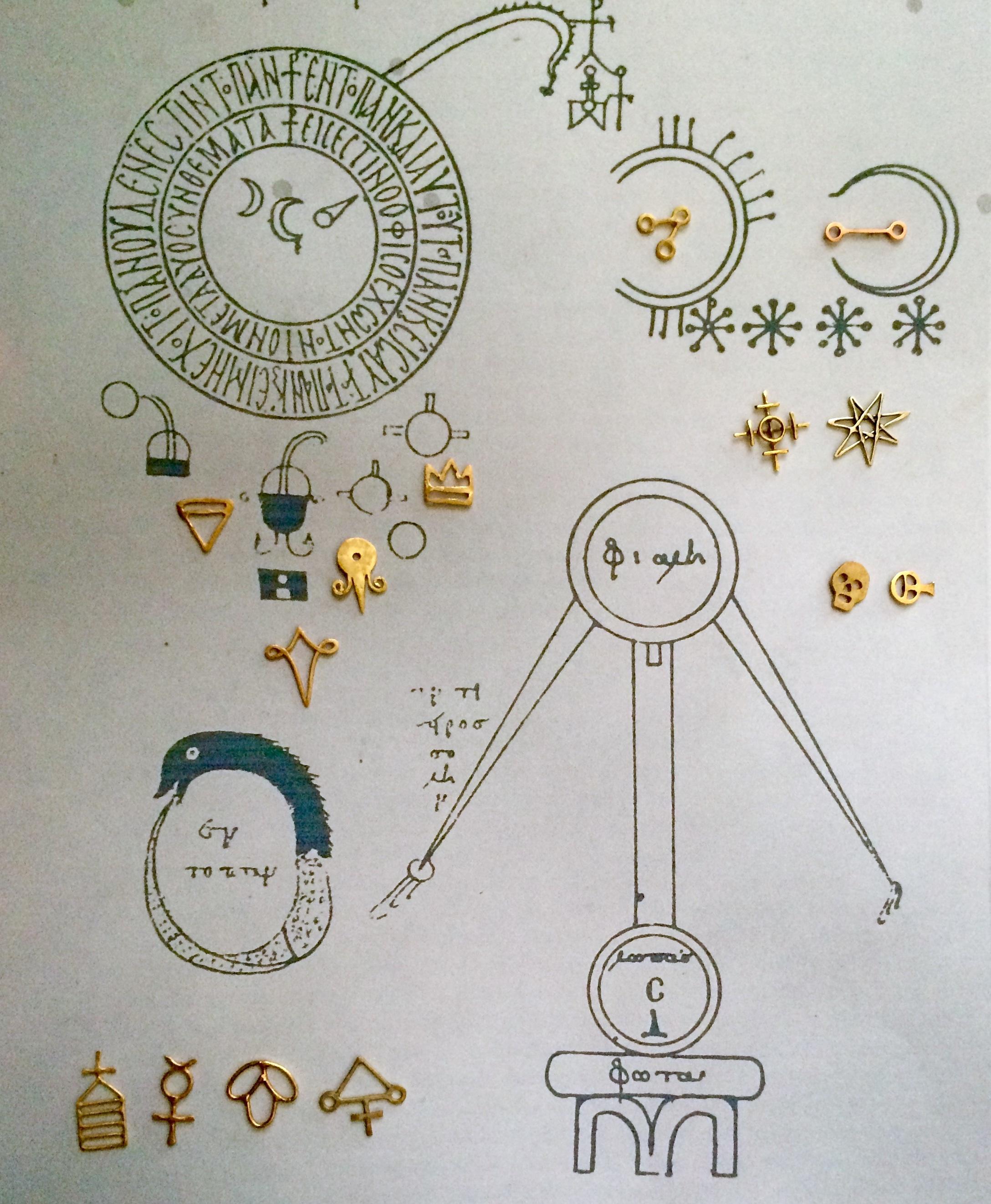 18k Alchemical Stud Earring Sulfur In New Condition For Sale In New York, NY
